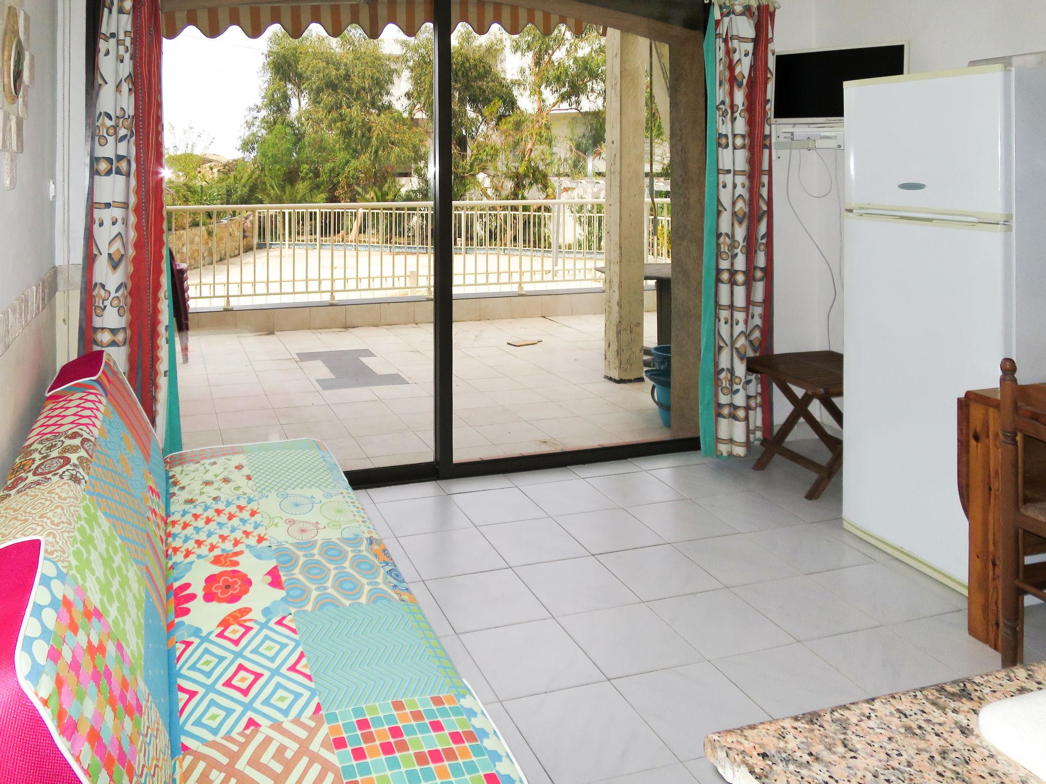 Photo 3 - Appartement de 2 chambres à L'Île-Rousse avec piscine et terrasse