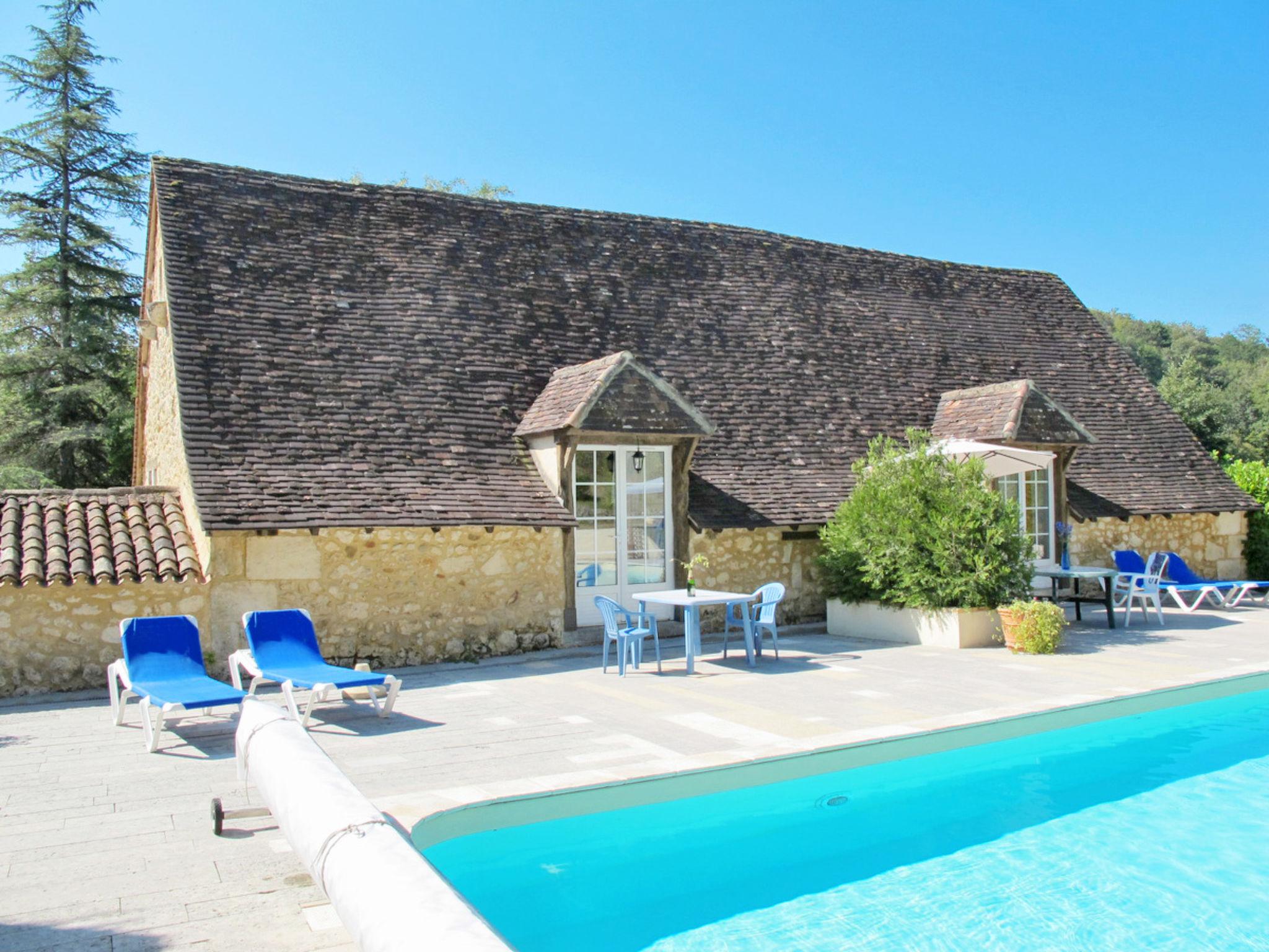 Photo 6 - Appartement de 1 chambre à Saint-Georges-de-Montclard avec piscine et jardin