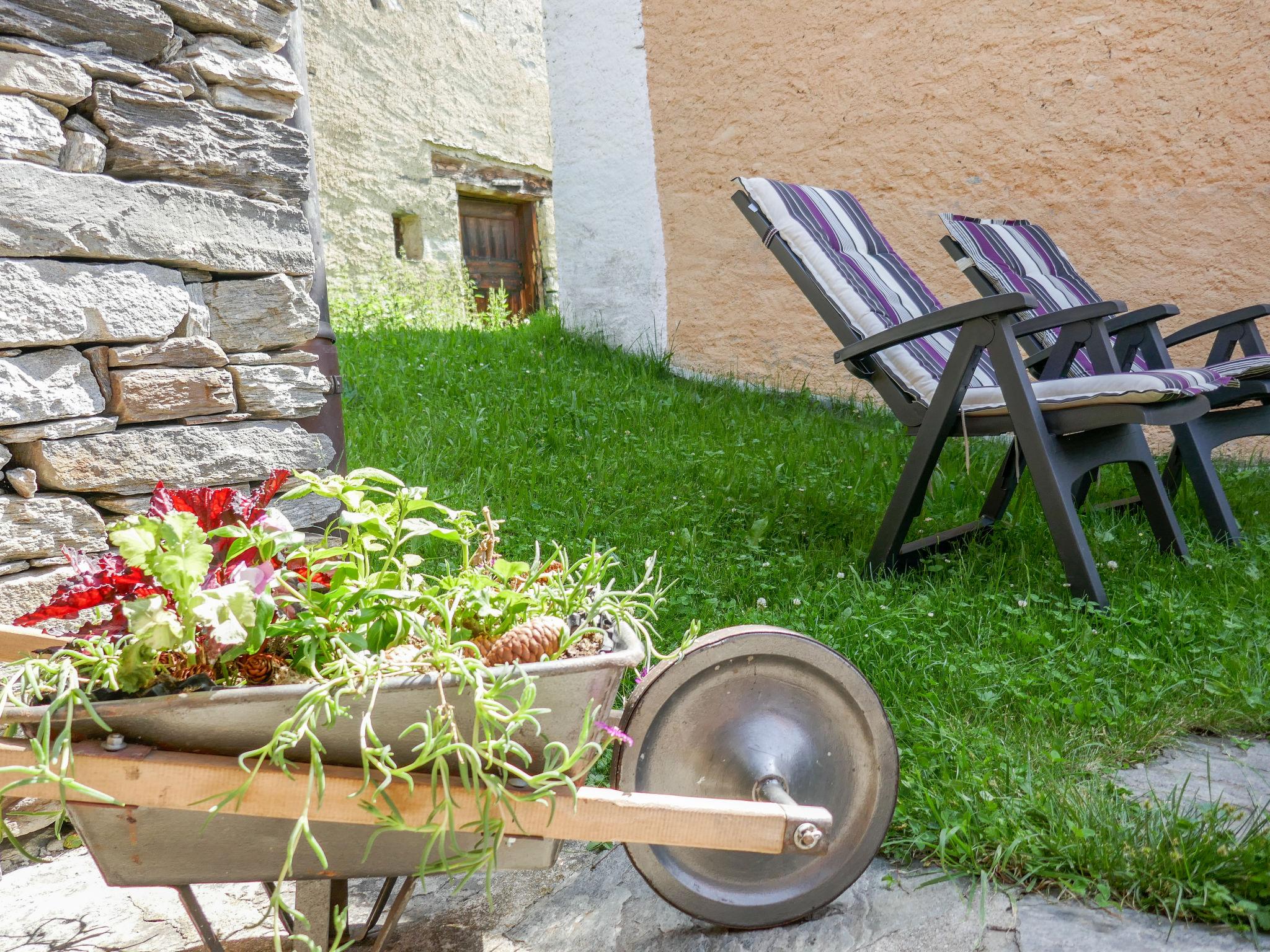 Photo 21 - Maison de 3 chambres à Serravalle avec jardin et vues sur la montagne