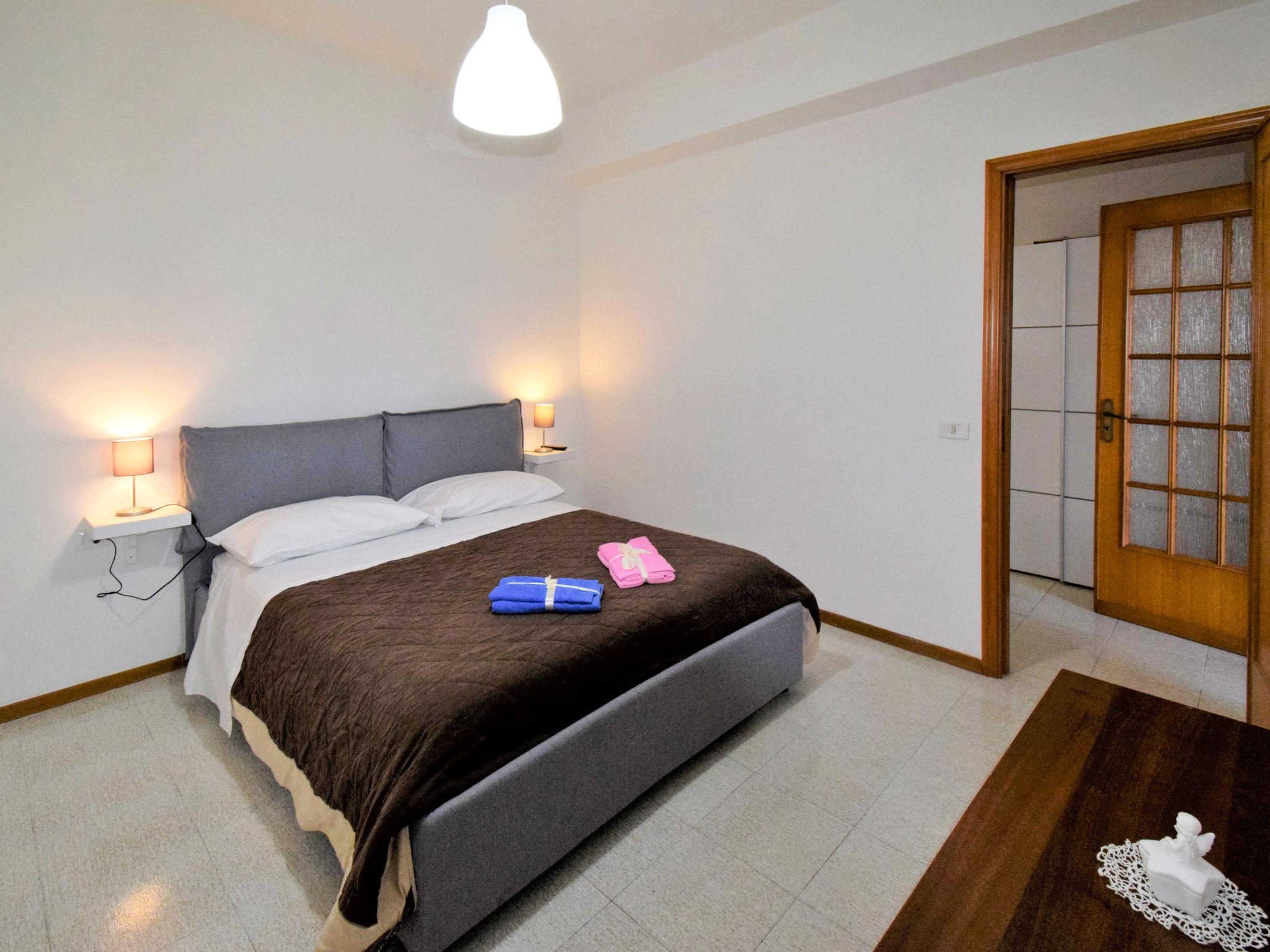 Photo 14 - 3 bedroom Apartment in Acireale with terrace