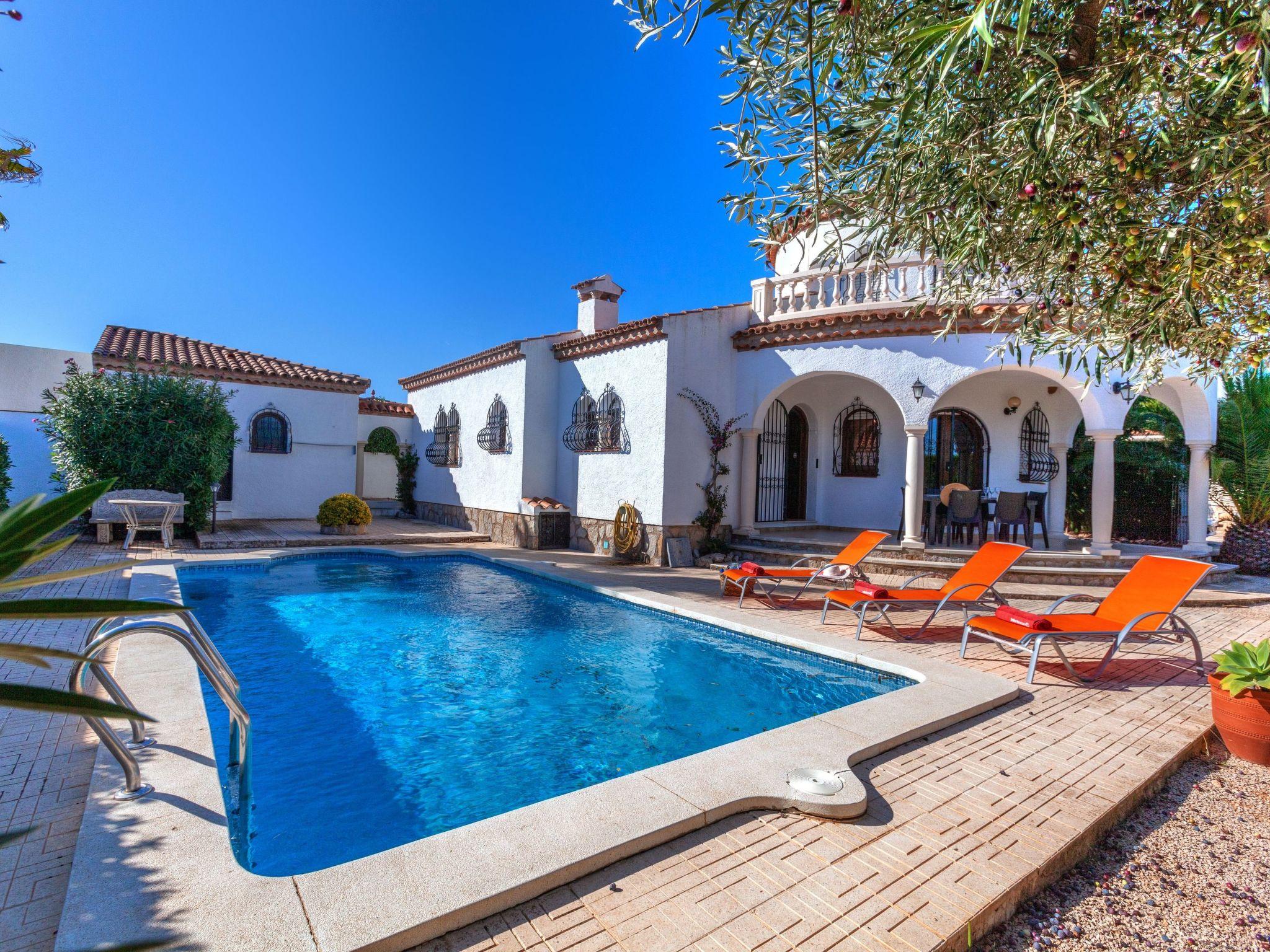 Photo 16 - Maison de 3 chambres à Mont-roig del Camp avec piscine privée et jardin