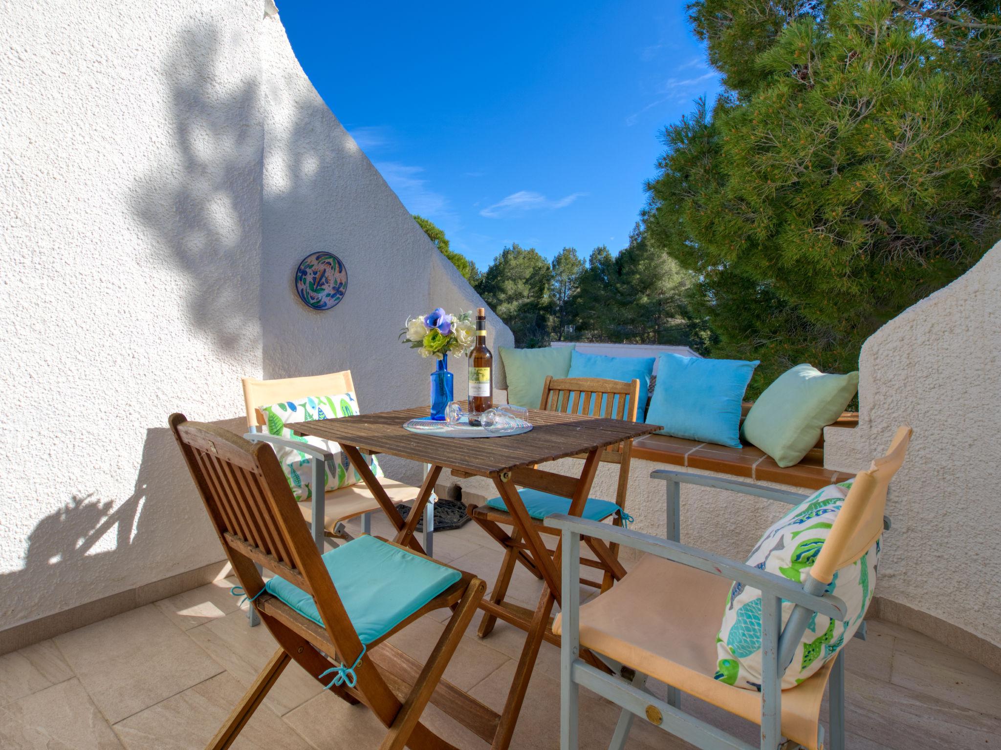 Foto 3 - Apartamento de 1 habitación en Dénia con piscina y vistas al mar