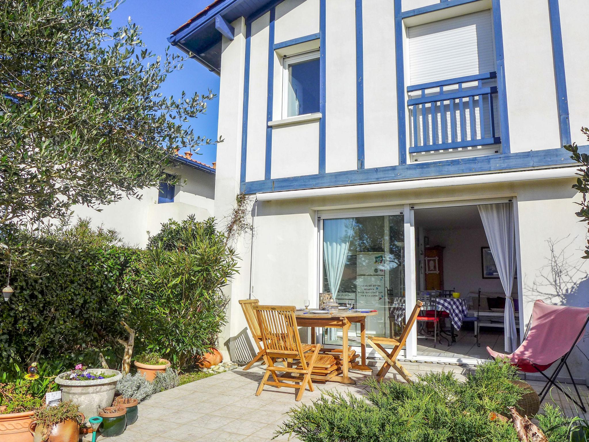 Foto 1 - Apartamento de 1 habitación en Bidart con jardín y vistas al mar