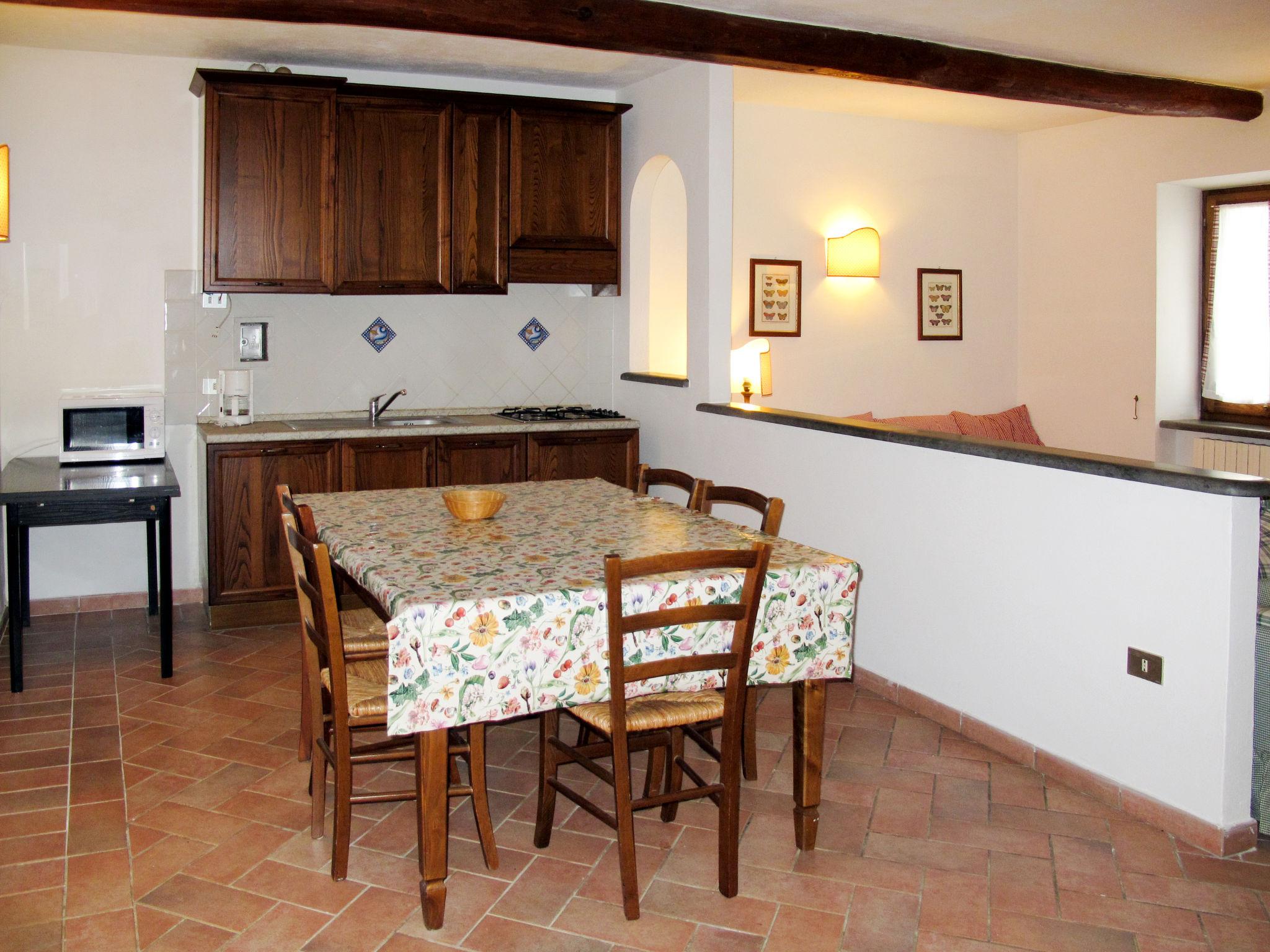 Photo 9 - 2 bedroom House in Orvieto with swimming pool and garden