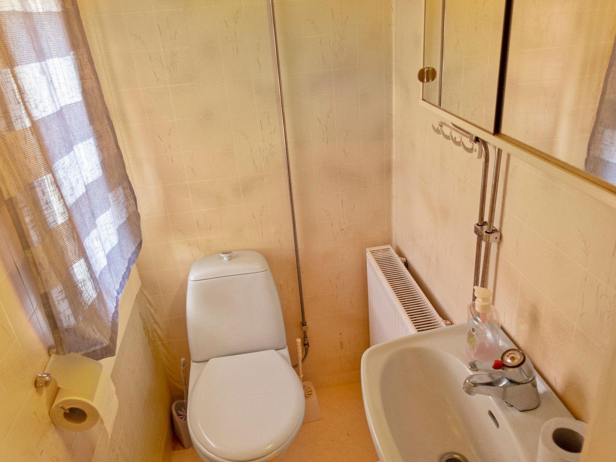 Foto 30 - Haus mit 6 Schlafzimmern in Salla mit sauna und blick auf die berge