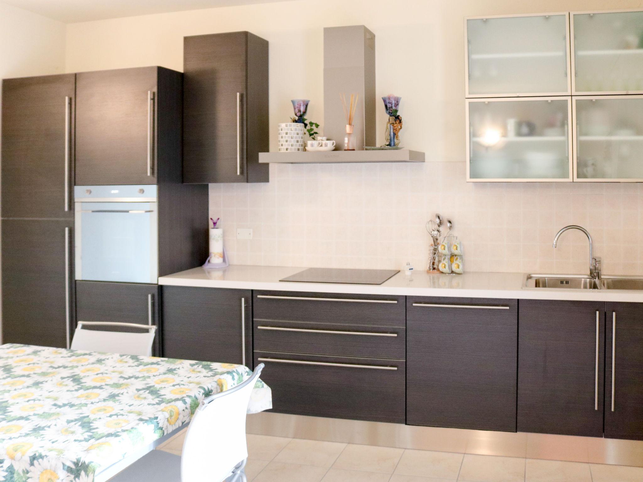 Photo 10 - 2 bedroom Apartment in Lazise with swimming pool and garden