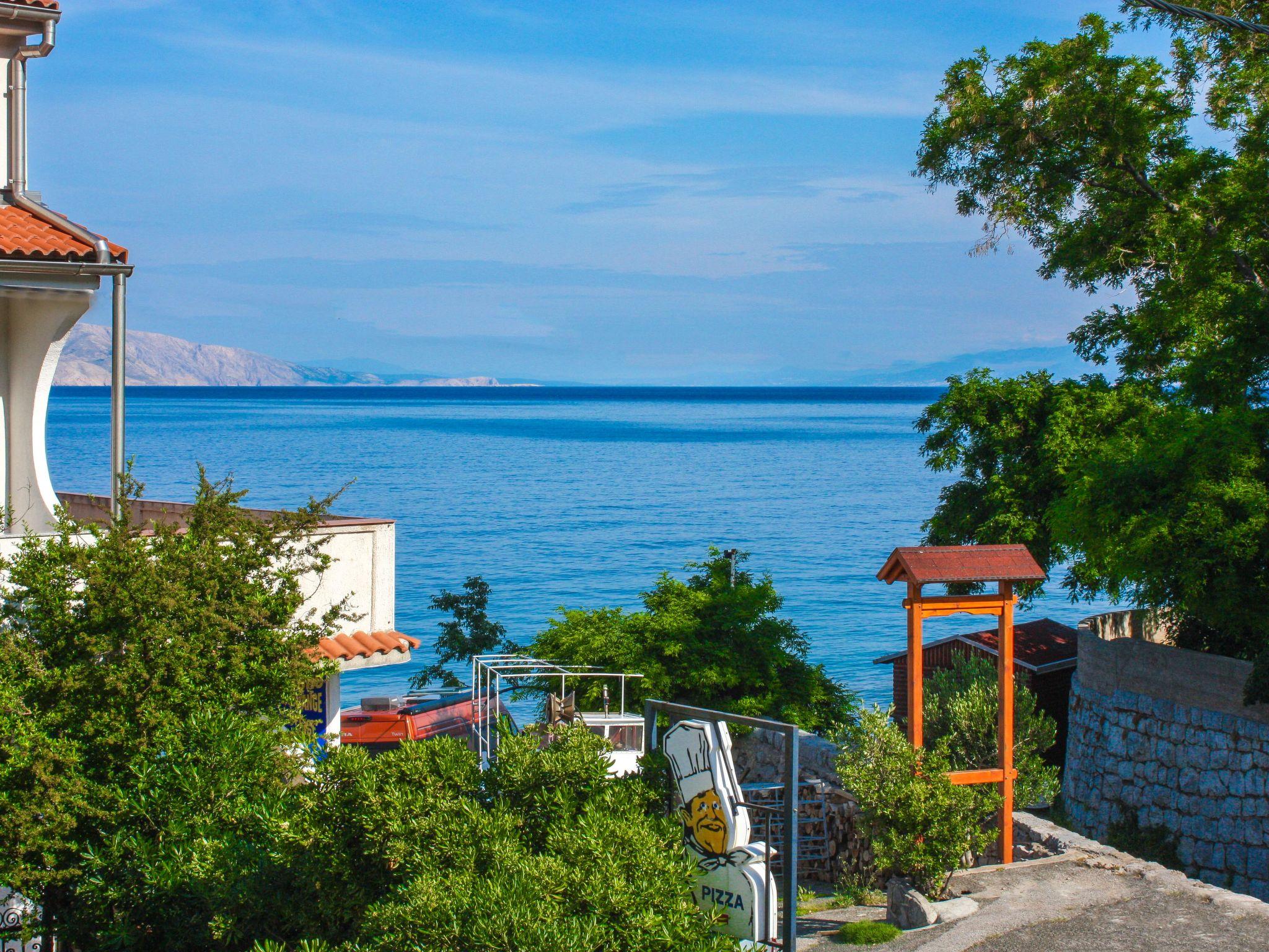 Photo 3 - Appartement de 1 chambre à Senj avec terrasse et vues à la mer