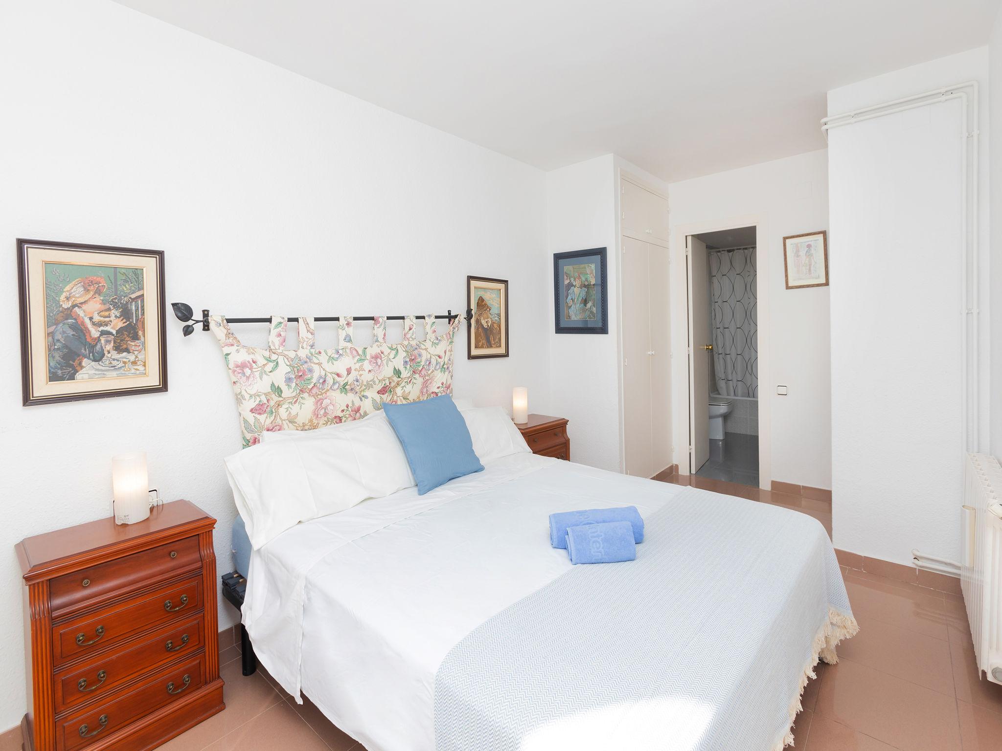 Foto 4 - Apartamento de 4 quartos em Calafell com terraço e vistas do mar