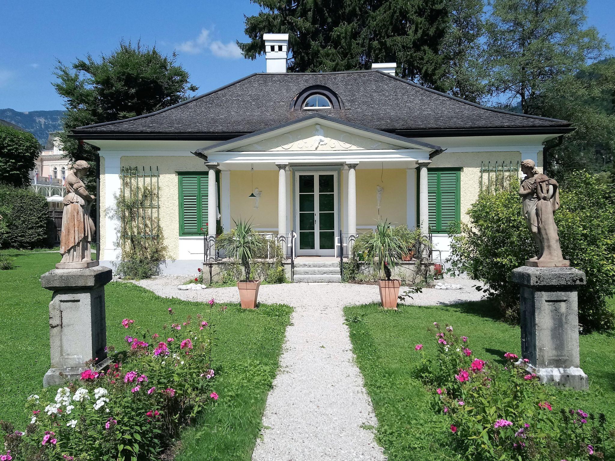 Photo 1 - Maison de 2 chambres à Bad Ischl avec jardin et terrasse