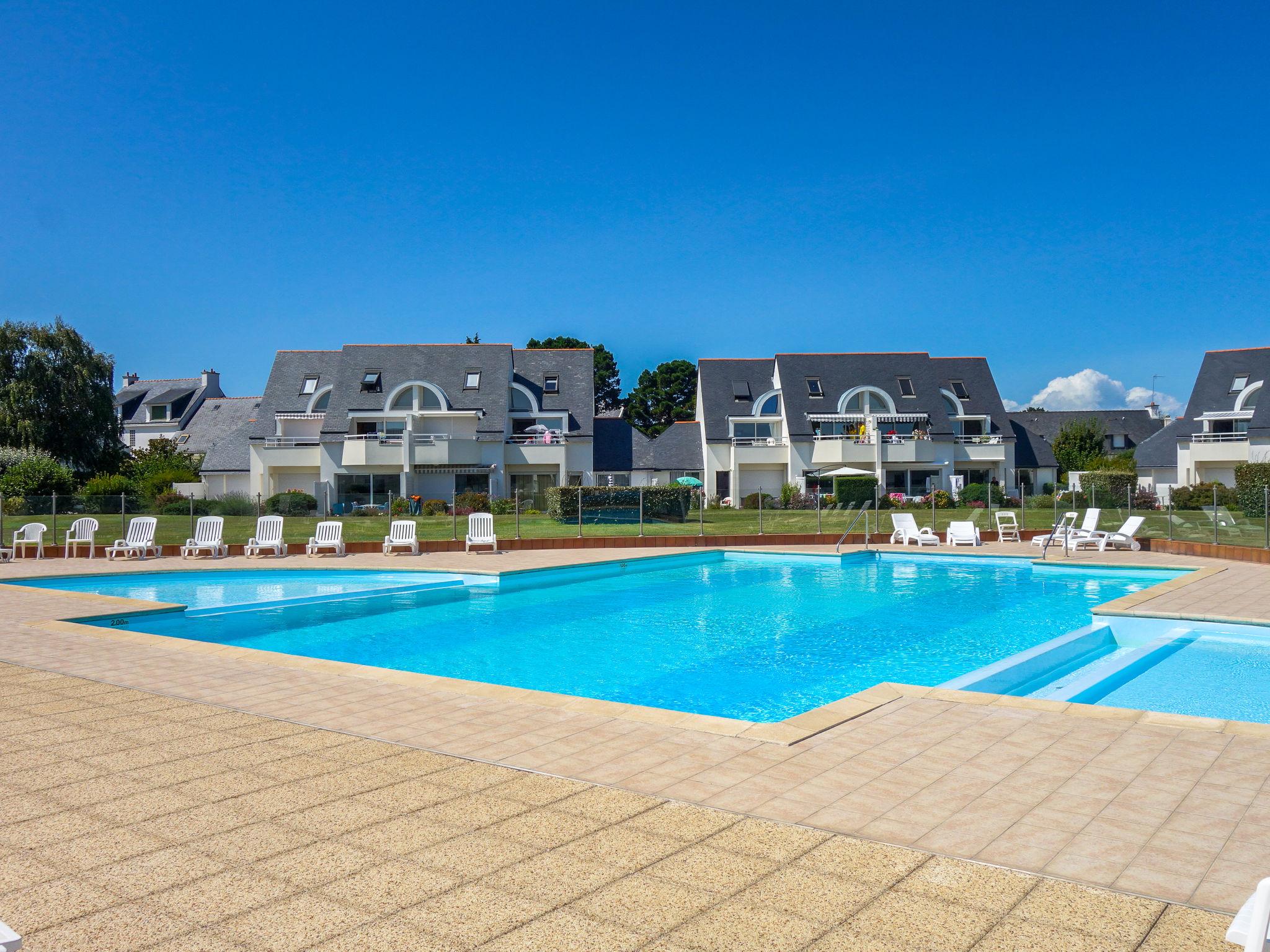 Foto 1 - Apartamento de 2 habitaciones en Carnac con piscina y vistas al mar