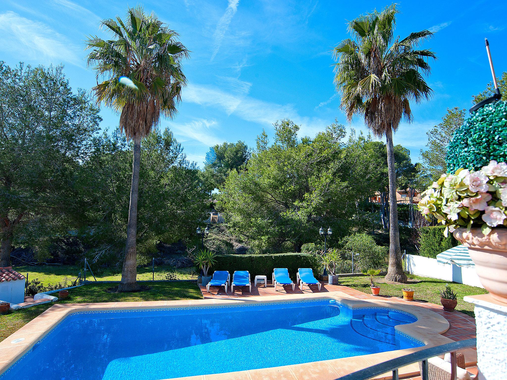 Foto 1 - Casa de 2 quartos em Teulada com piscina privada e jardim