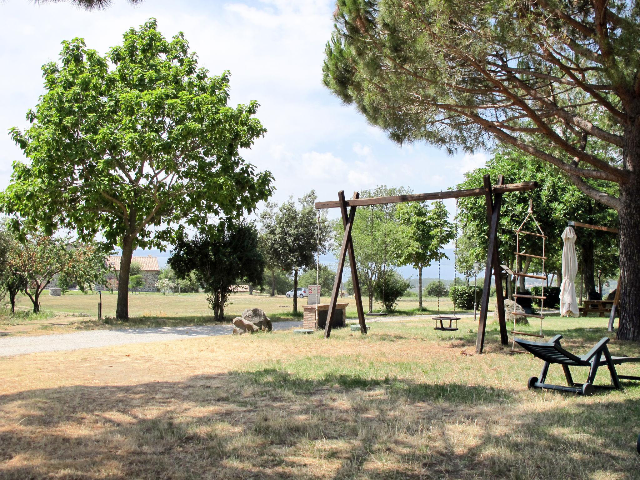 Foto 26 - Appartamento con 2 camere da letto a Bolsena con piscina e giardino