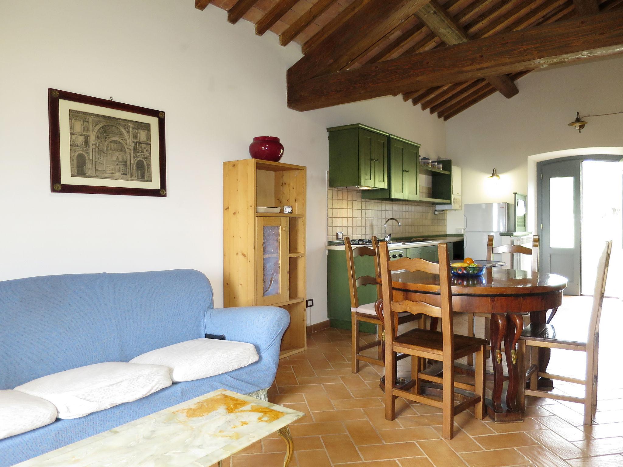 Photo 7 - 2 bedroom Apartment in Bolsena with swimming pool and garden