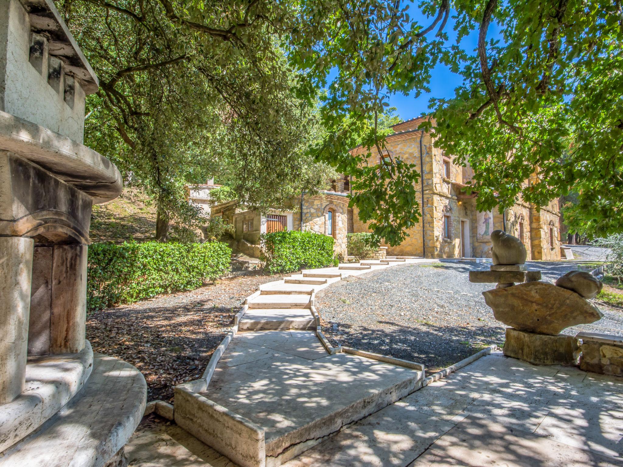 Photo 33 - Maison de 4 chambres à Monteverdi Marittimo avec piscine et jardin