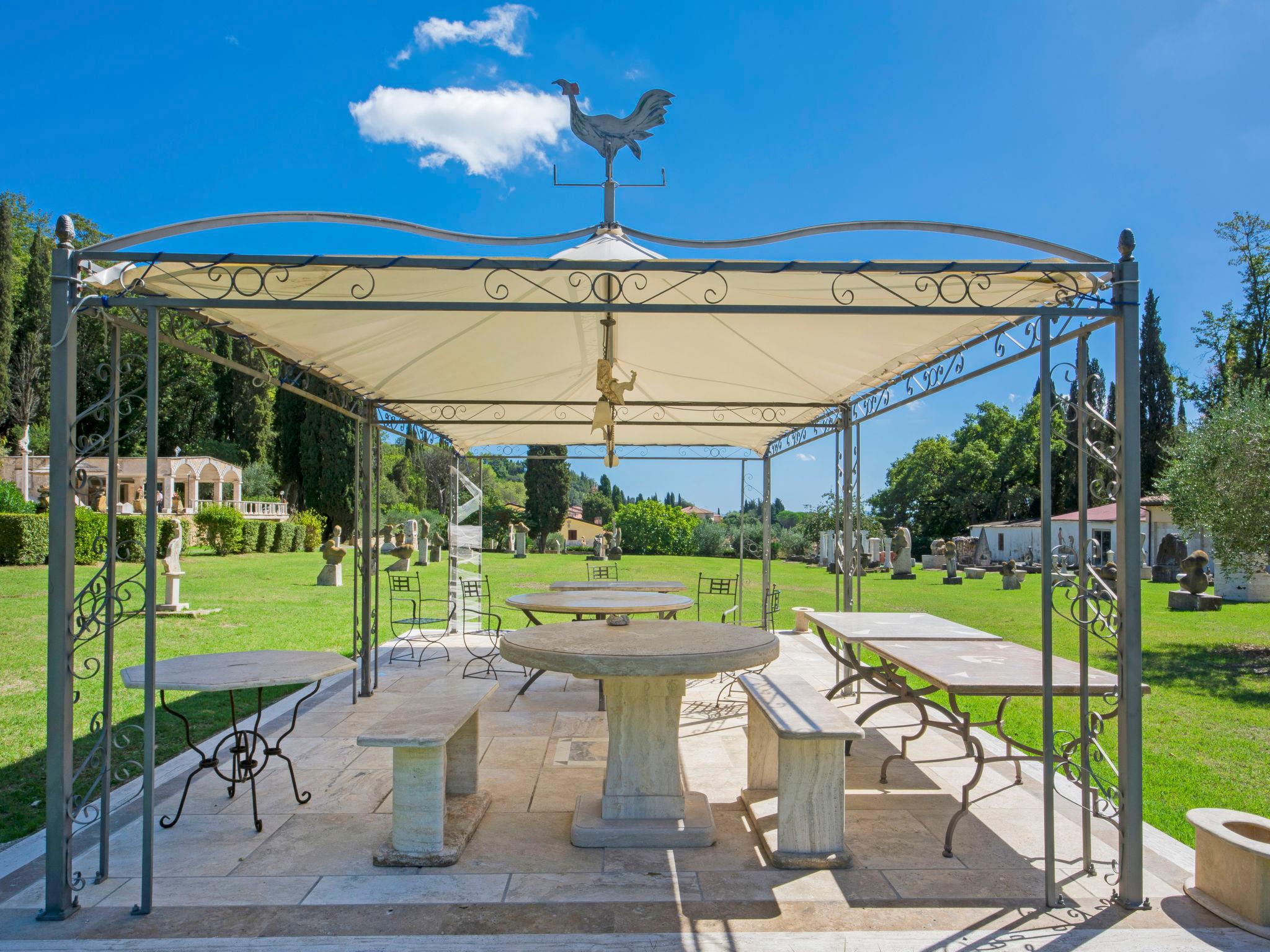 Photo 36 - Maison de 4 chambres à Monteverdi Marittimo avec piscine et jardin