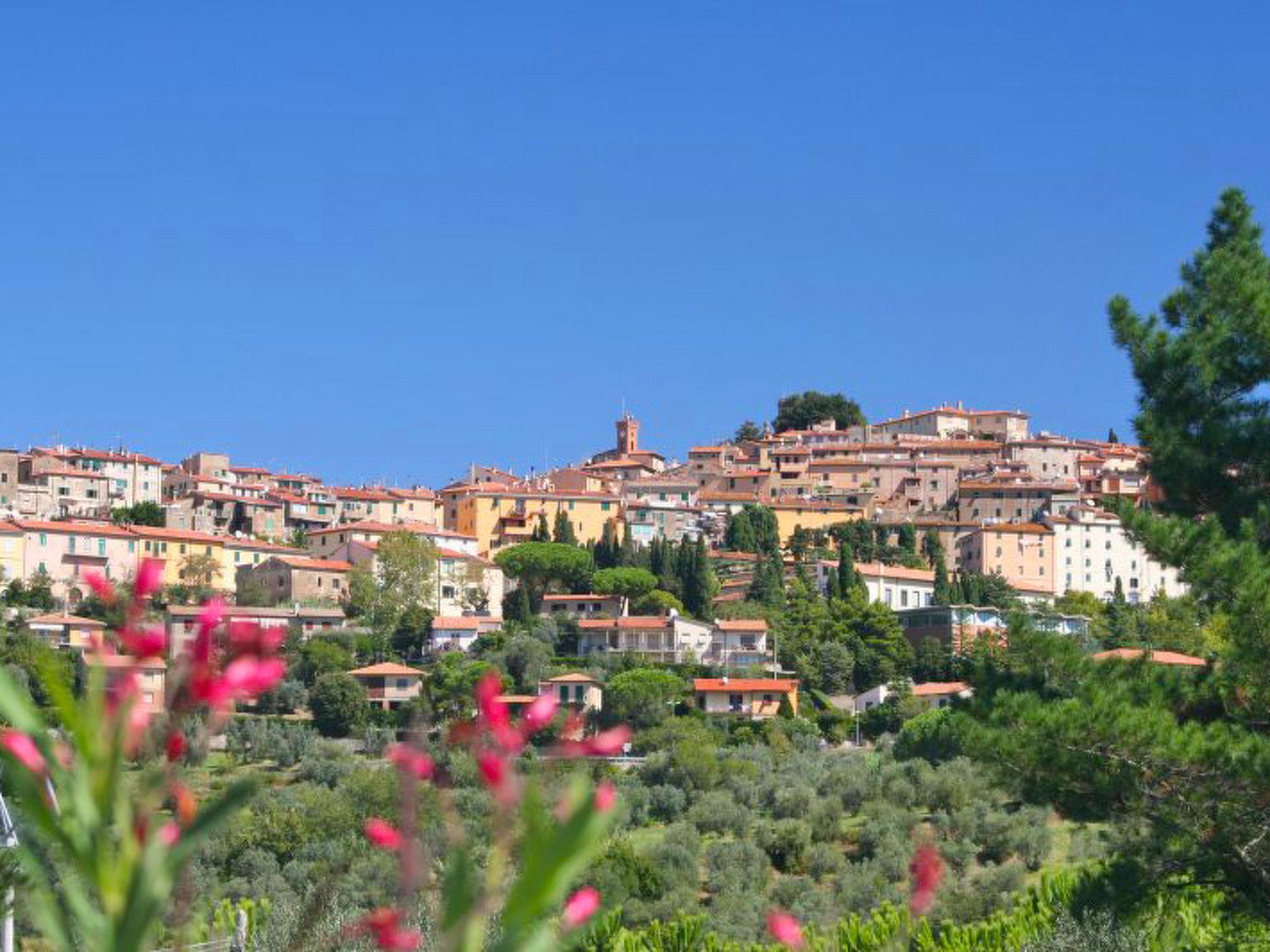 Foto 50 - Casa de 4 quartos em Monteverdi Marittimo com piscina e vistas do mar