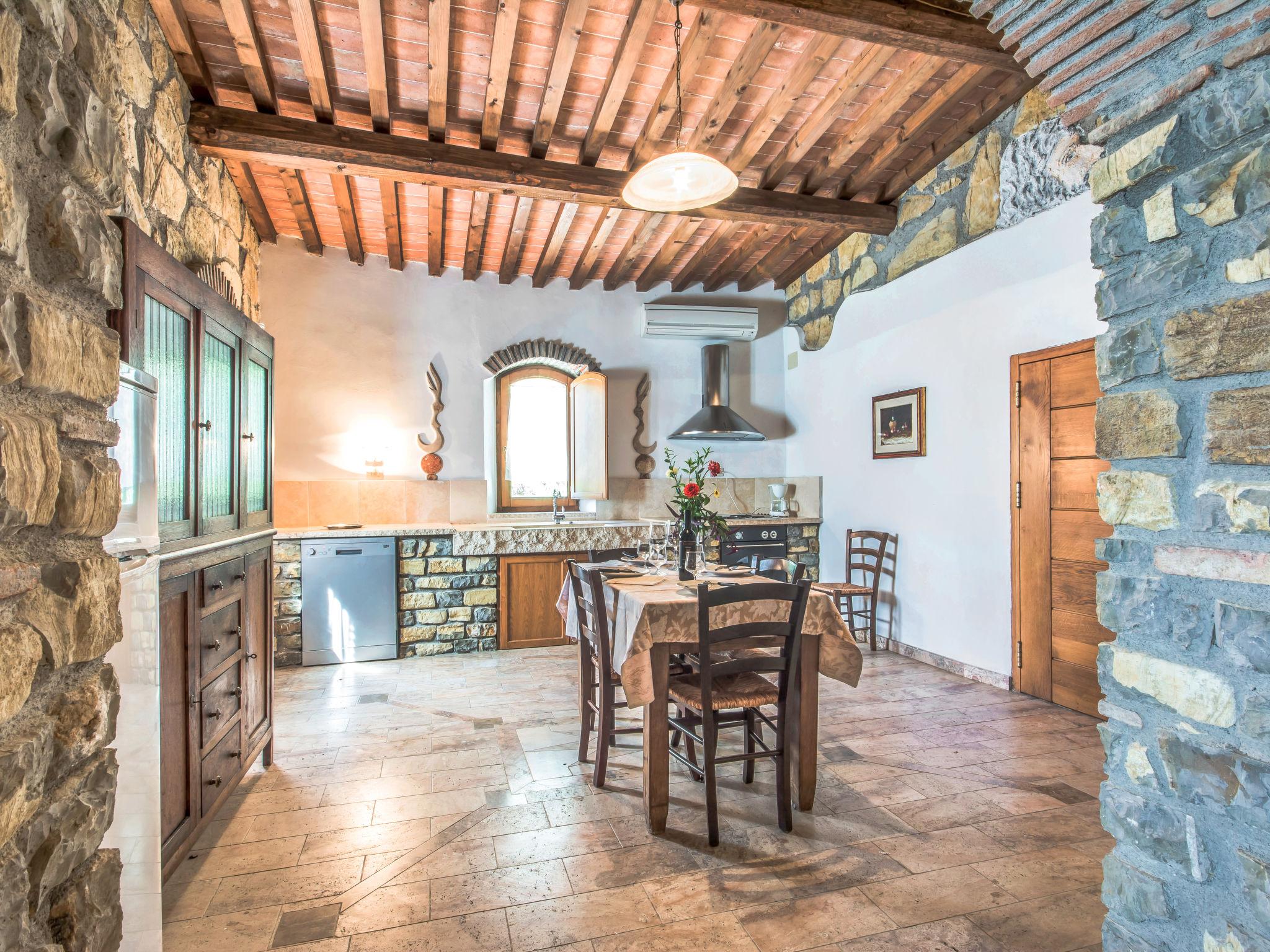 Photo 10 - Maison de 4 chambres à Monteverdi Marittimo avec piscine et jardin