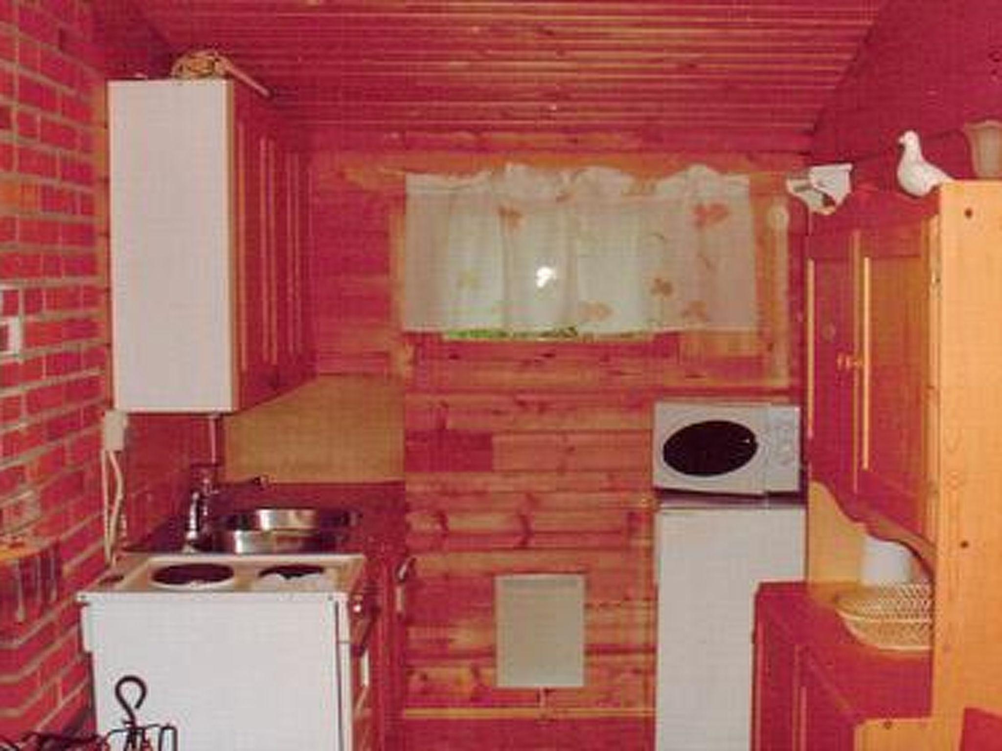 Photo 9 - Maison de 1 chambre à Pello avec sauna