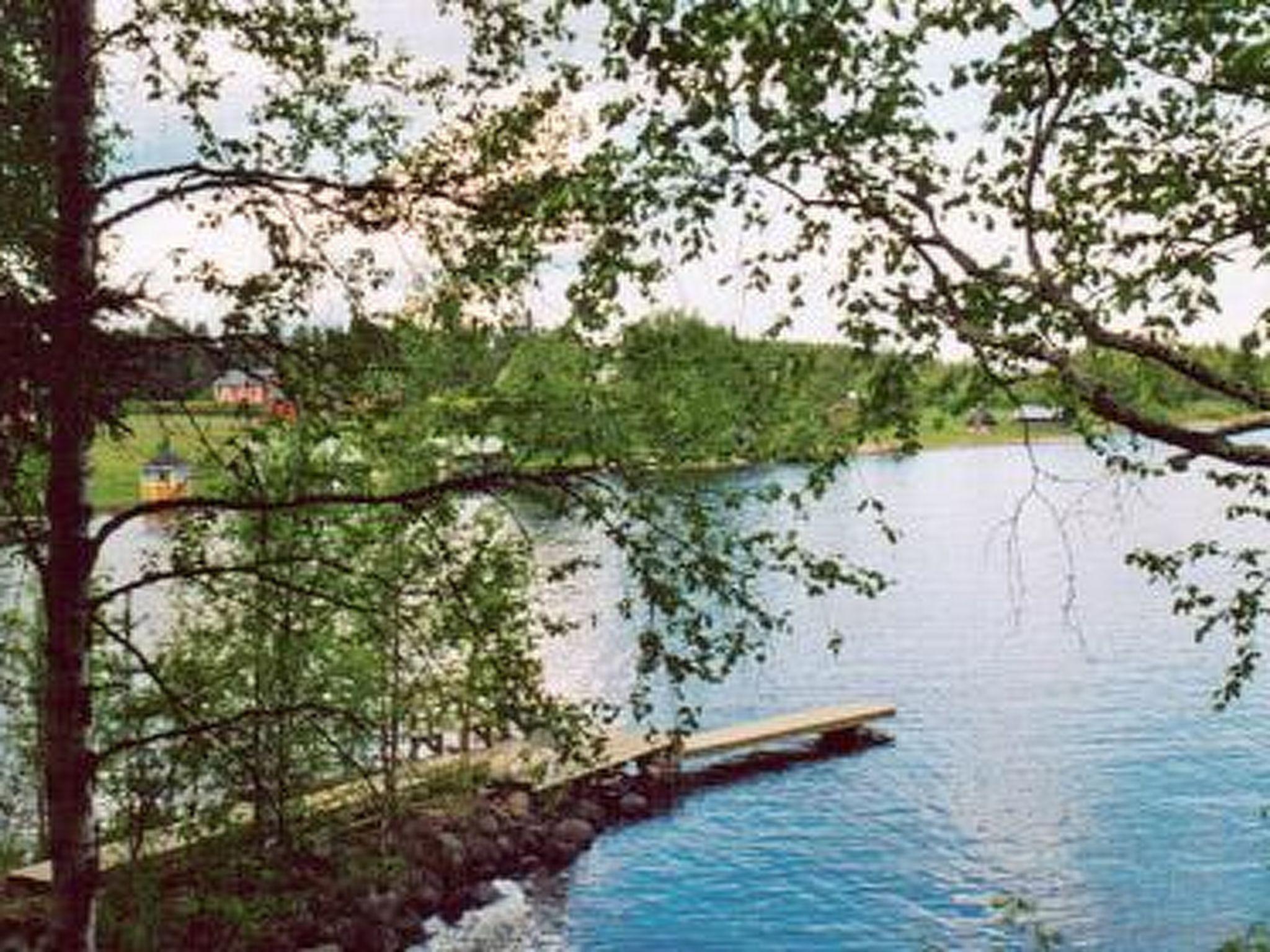 Foto 8 - Casa de 1 quarto em Pello com sauna e vista para a montanha