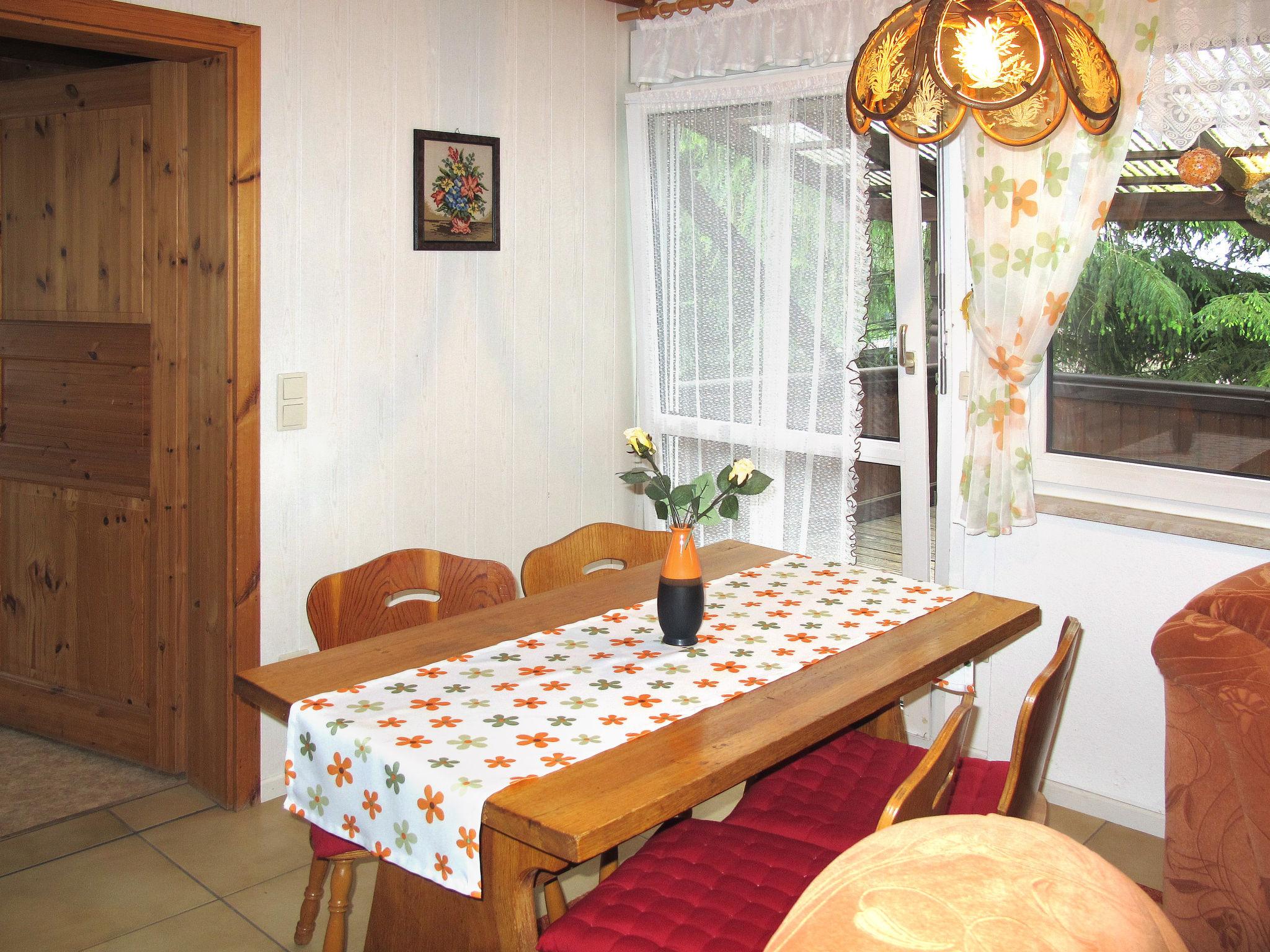 Photo 7 - 2 bedroom House in Steinbach-Hallenberg with garden