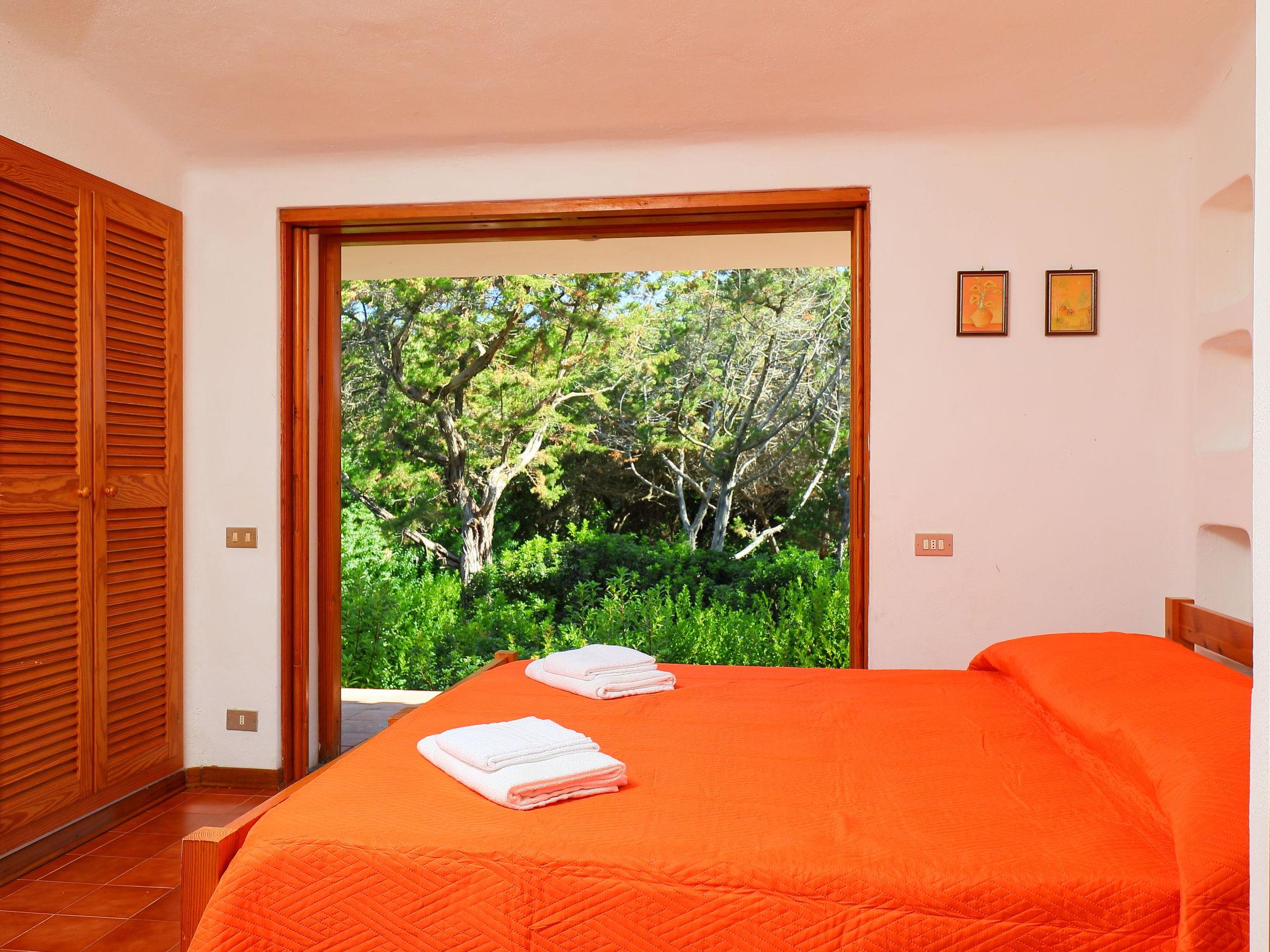 Foto 11 - Casa de 4 quartos em Aglientu com jardim e vistas do mar