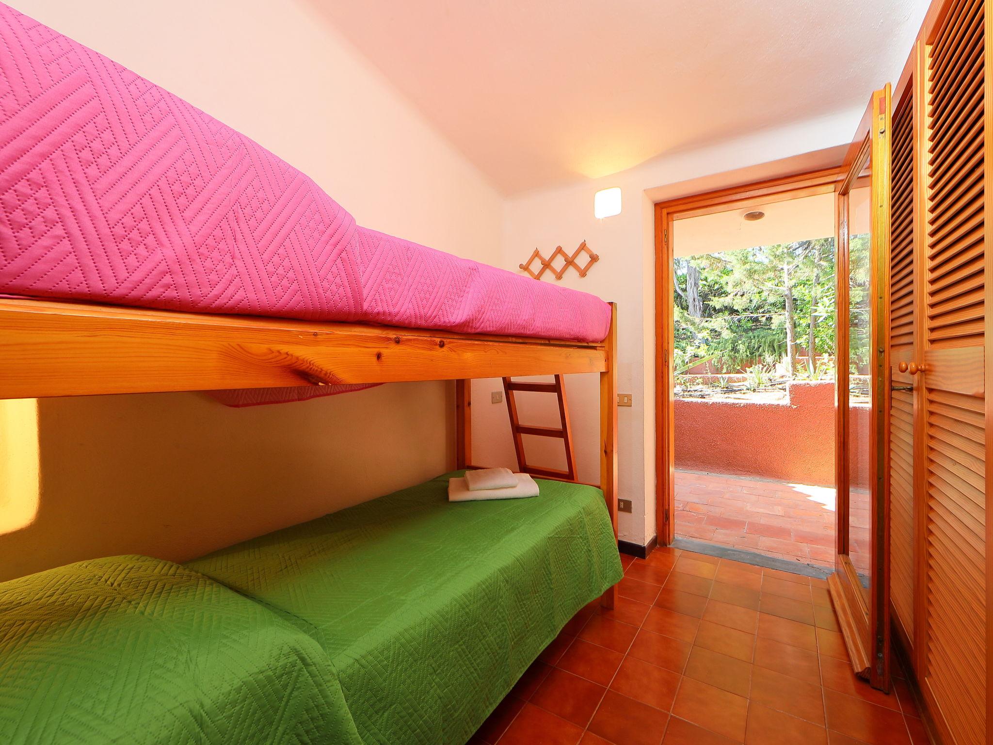 Foto 14 - Haus mit 4 Schlafzimmern in Aglientu mit garten und blick aufs meer