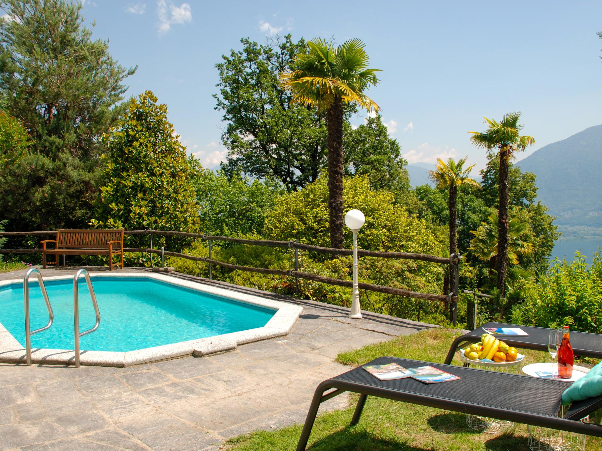 Foto 45 - Casa de 5 habitaciones en Minusio con piscina privada y vistas a la montaña