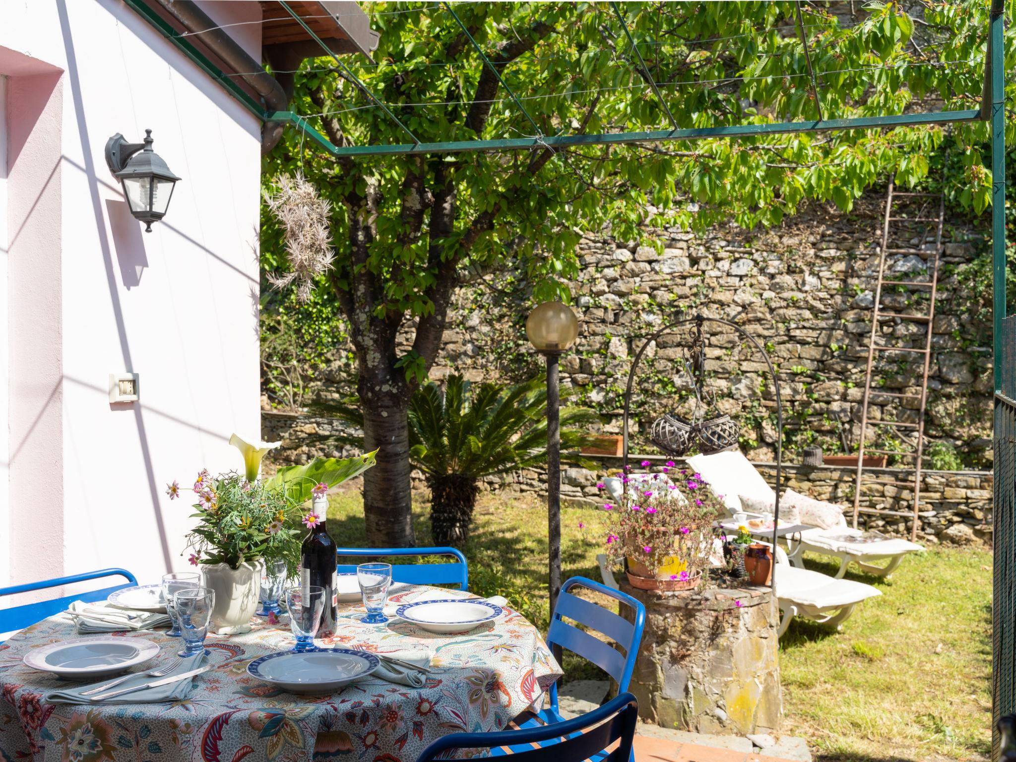 Foto 12 - Appartamento con 4 camere da letto a Prelà con giardino e terrazza