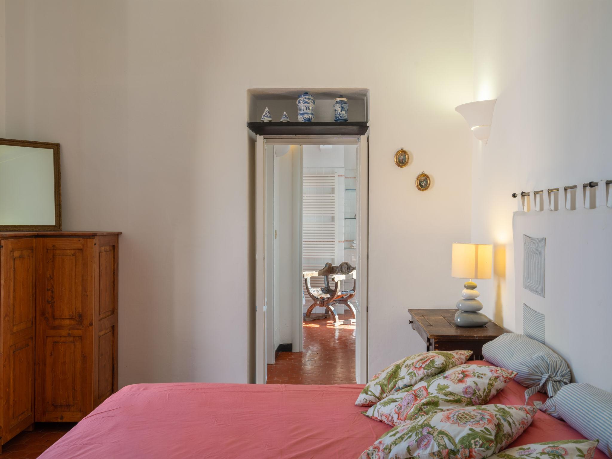 Foto 22 - Appartamento con 4 camere da letto a Prelà con giardino e terrazza