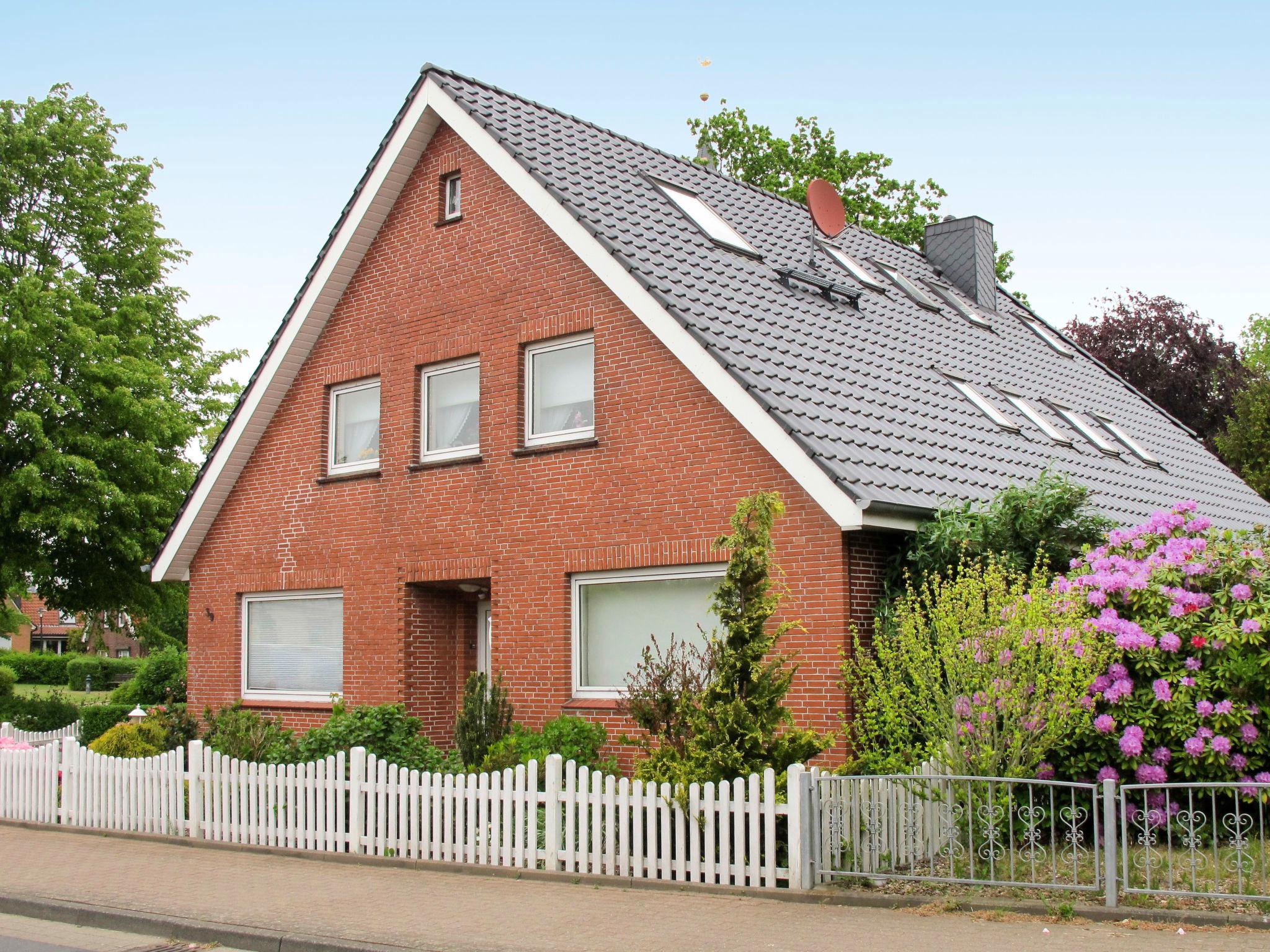 Photo 1 - Apartment in Neuenkirchen with garden and sea view