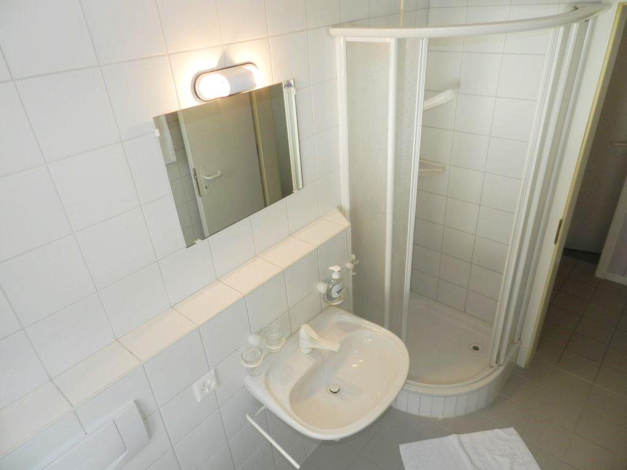 Photo 17 - 2 bedroom Apartment in Saanen