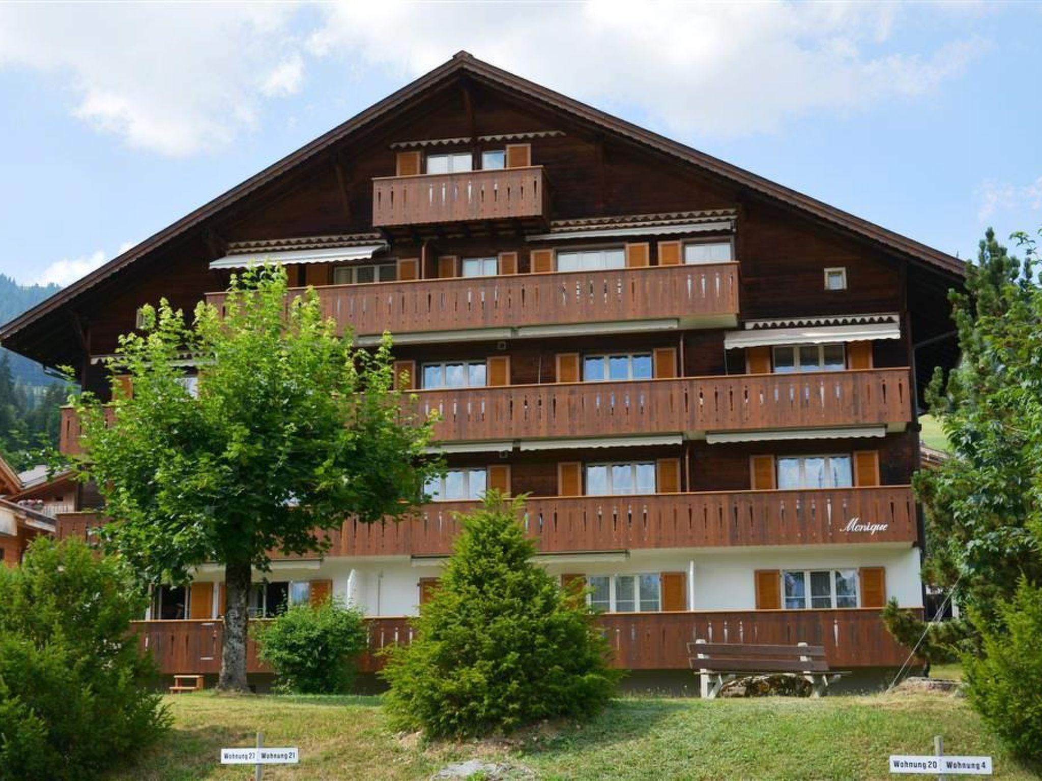 Photo 1 - 2 bedroom Apartment in Saanen