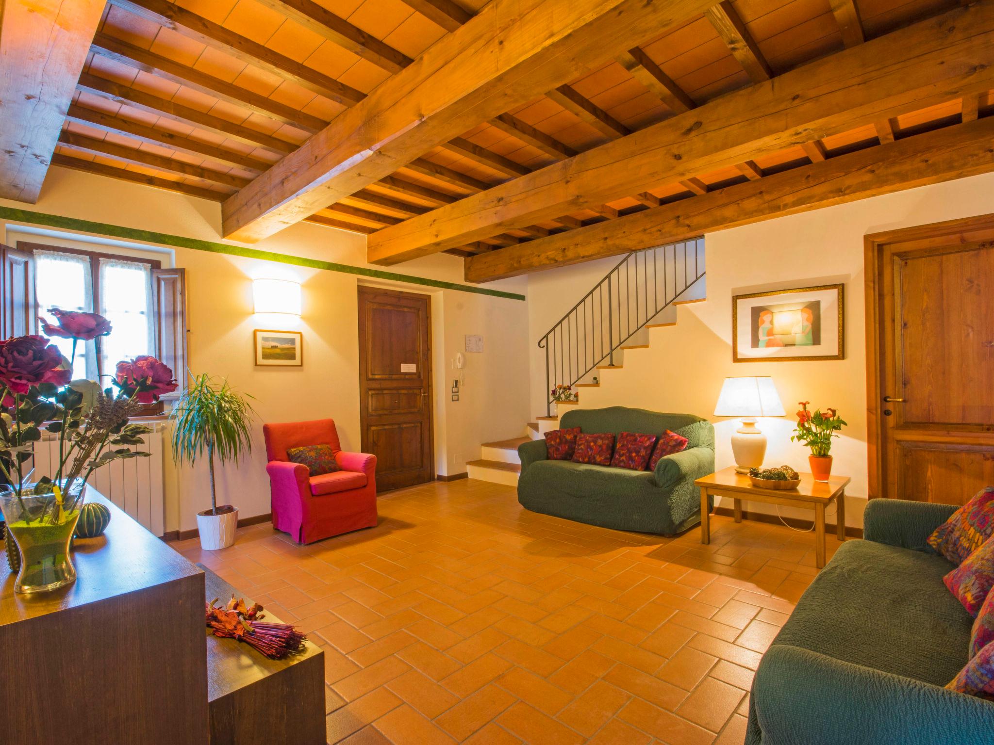 Foto 3 - Casa con 3 camere da letto a Greve in Chianti con piscina