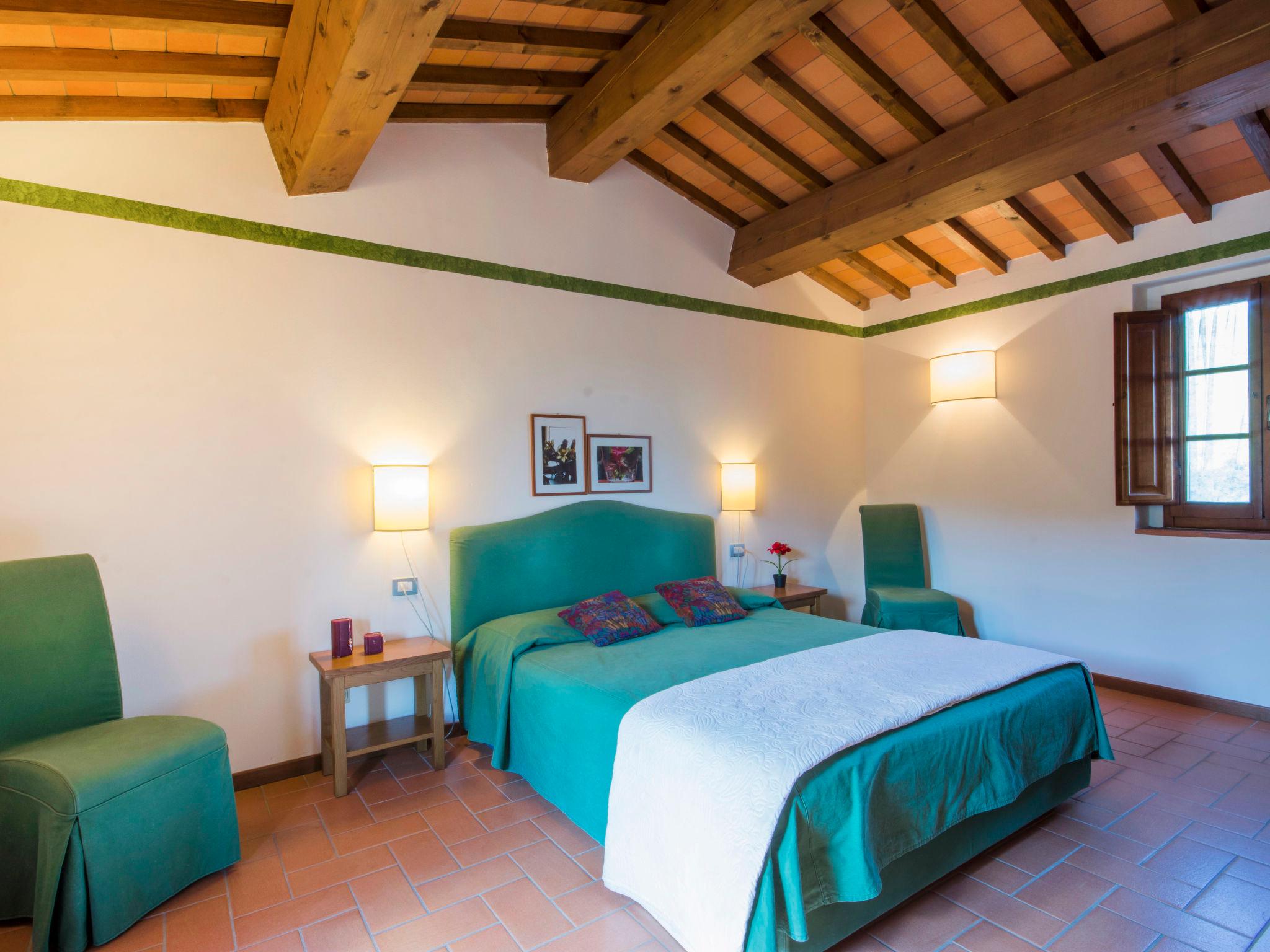 Foto 10 - Casa con 3 camere da letto a Greve in Chianti con piscina