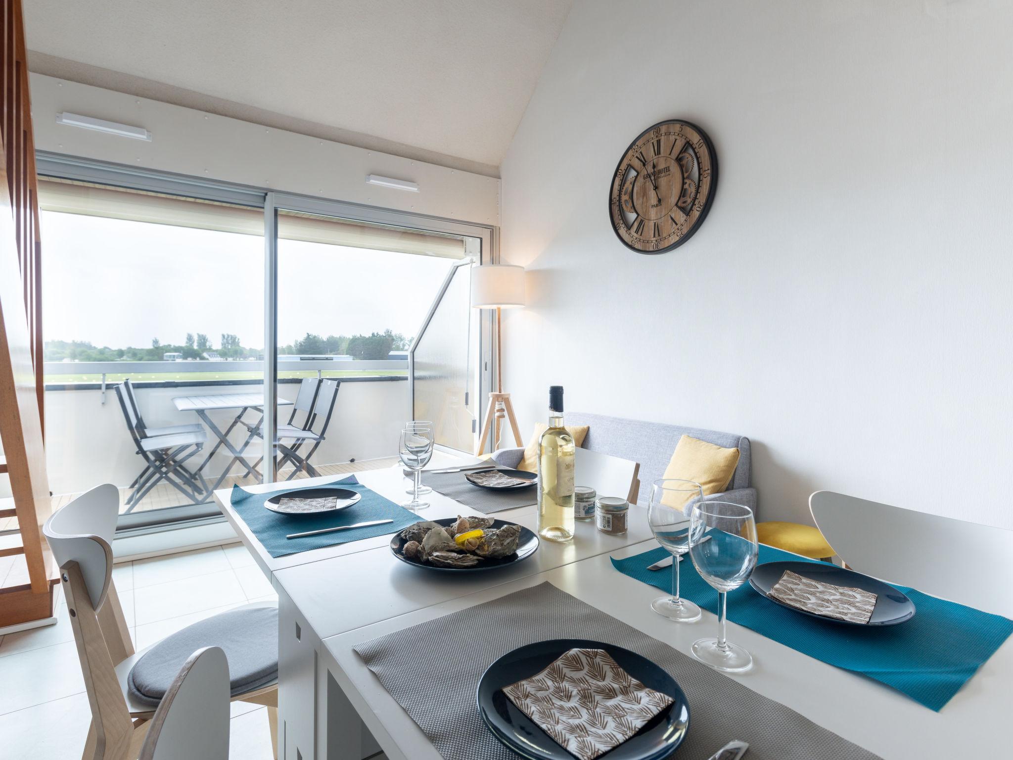 Photo 2 - Appartement de 2 chambres à Quiberon avec terrasse et vues à la mer