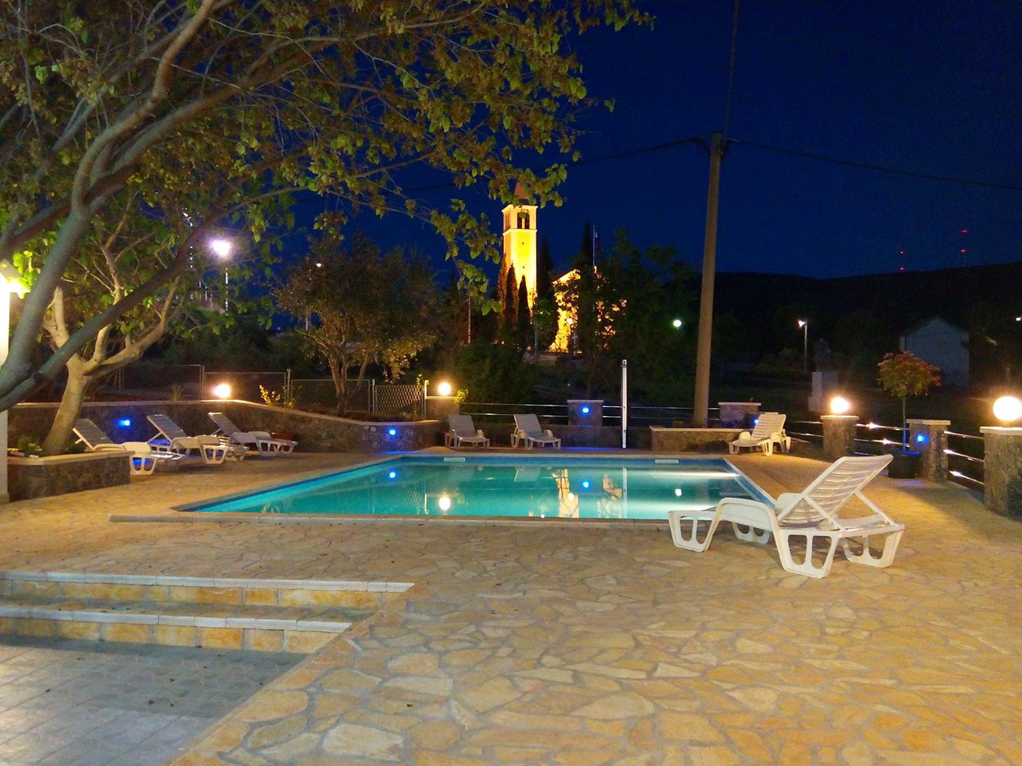 Photo 22 - 3 bedroom Apartment in Obrovac with private pool and terrace