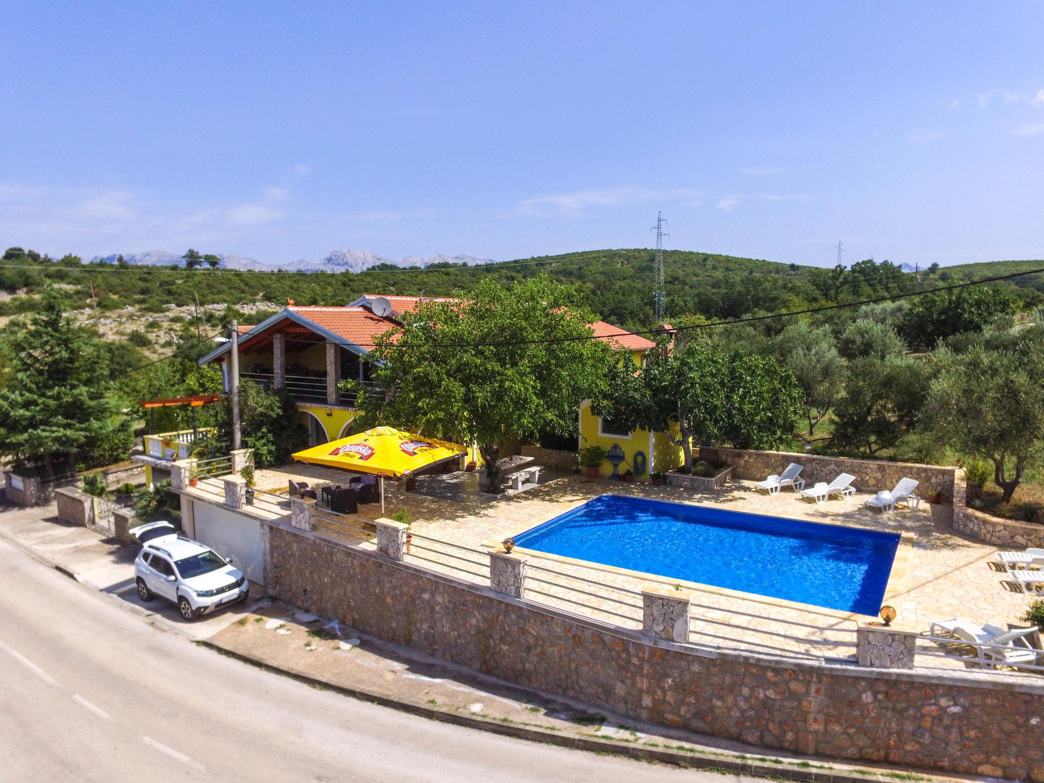 Foto 30 - Appartamento con 3 camere da letto a Obrovac con piscina privata e terrazza