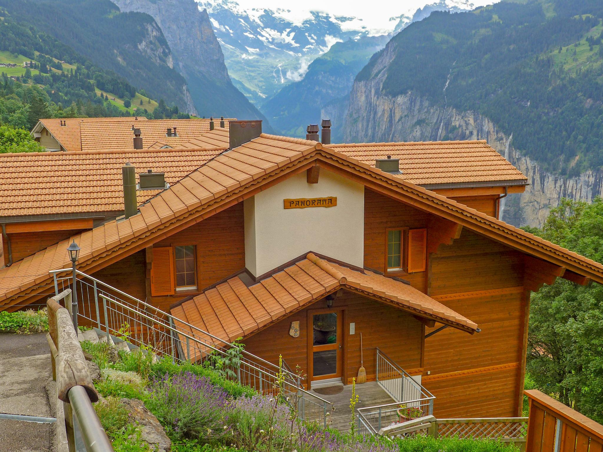 Foto 16 - Apartamento de 3 habitaciones en Lauterbrunnen con vistas a la montaña