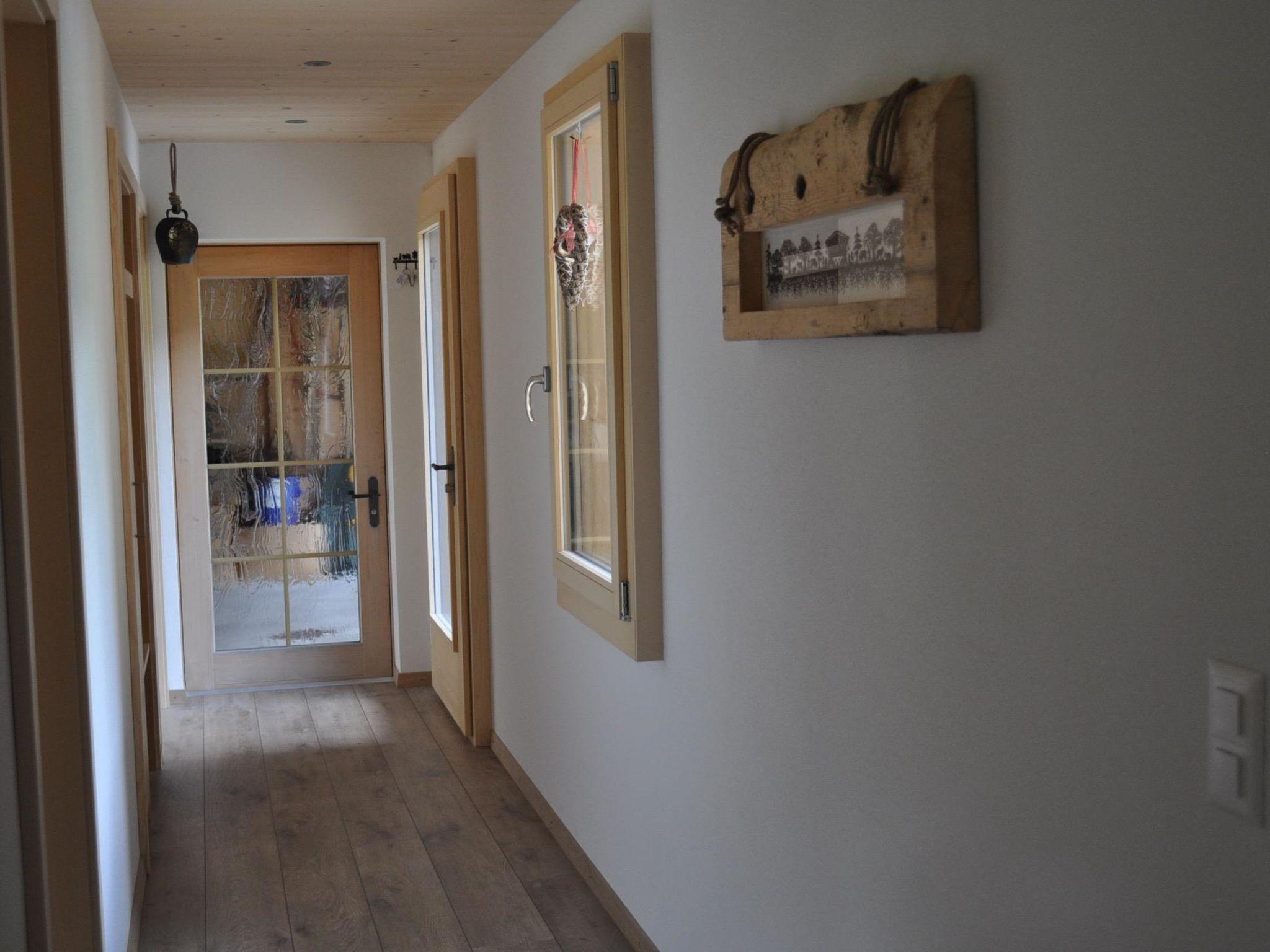 Photo 26 - 3 bedroom Apartment in Lenk with garden