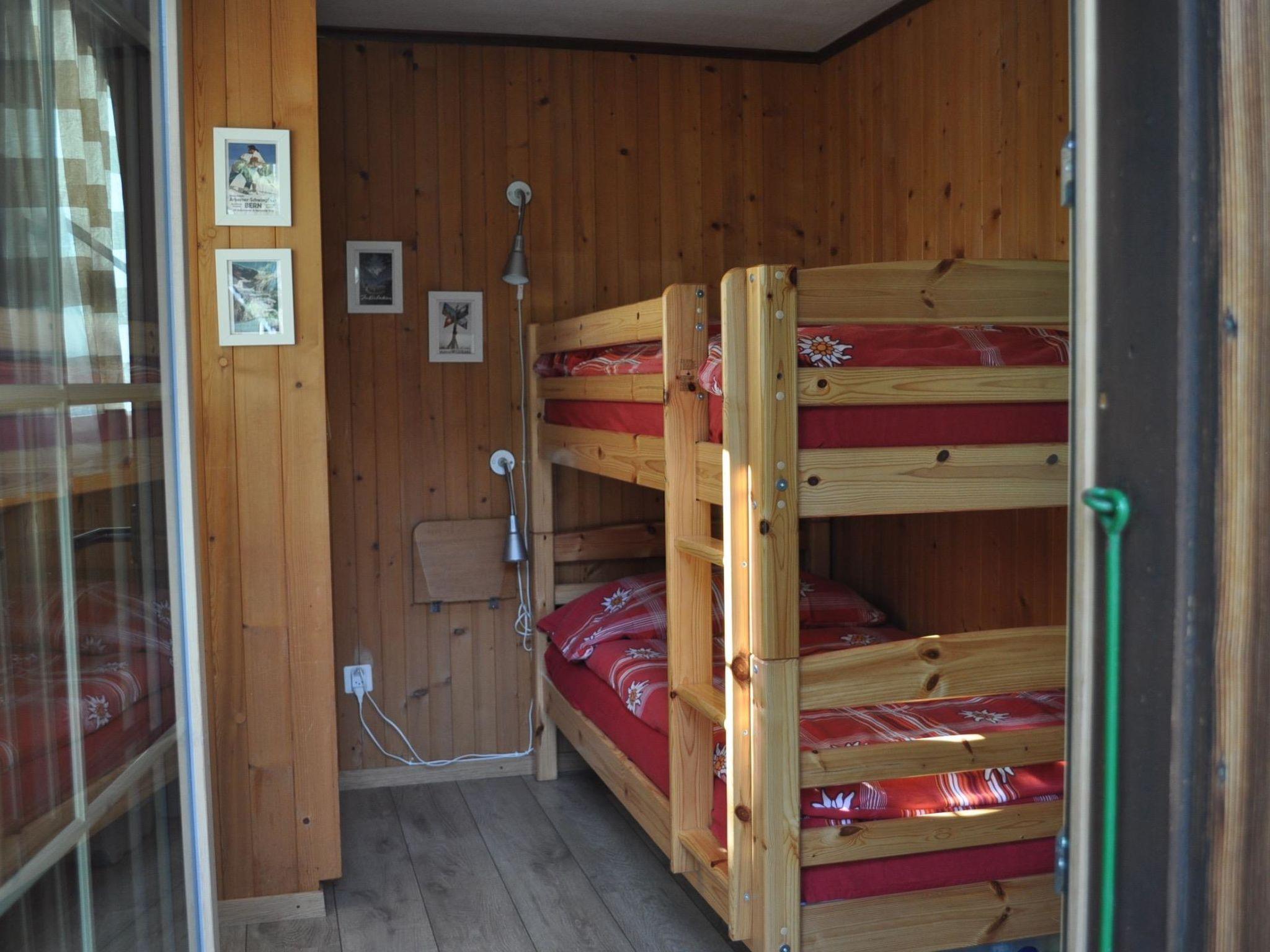 Foto 21 - Apartment mit 3 Schlafzimmern in Lenk mit garten