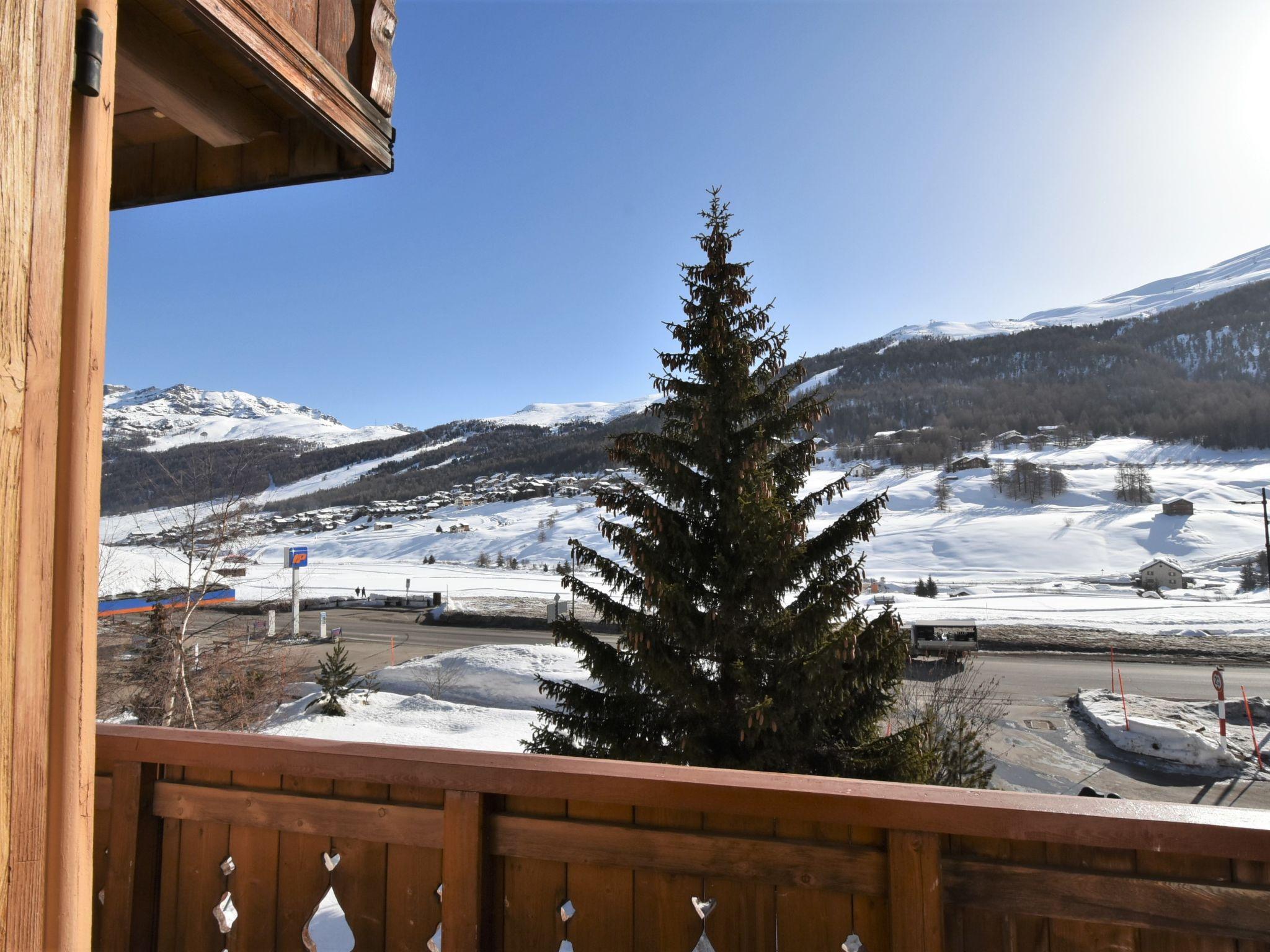 Photo 27 - 2 bedroom Apartment in Livigno with garden and mountain view