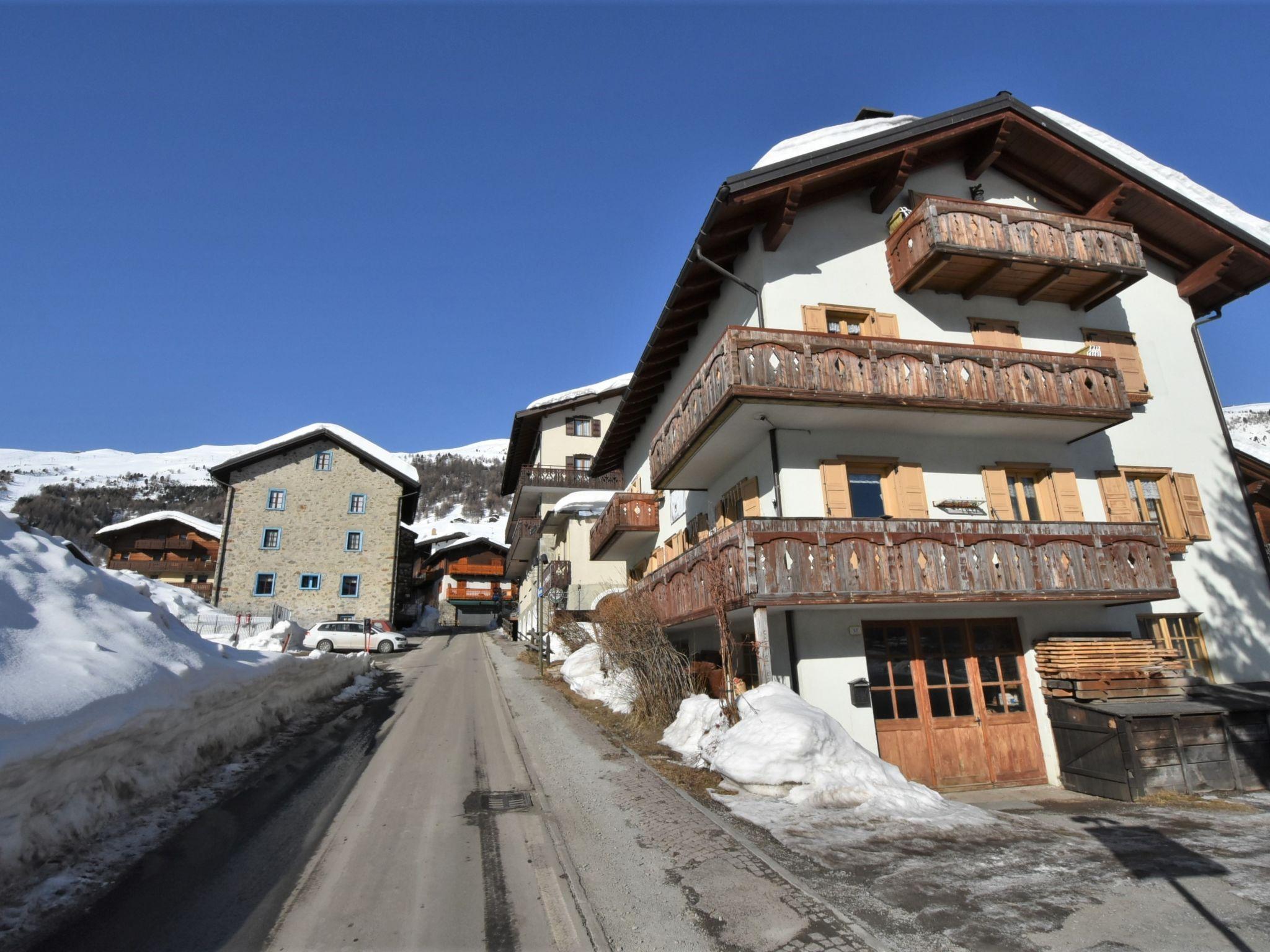 Photo 29 - Appartement de 3 chambres à Livigno avec jardin