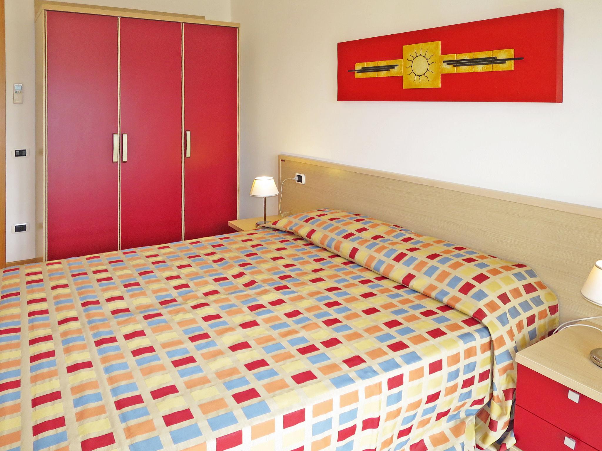 Photo 9 - 1 bedroom Apartment in San Michele al Tagliamento with swimming pool