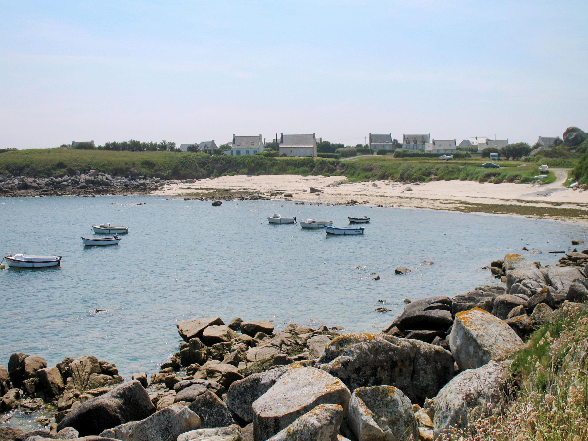 Photo 24 - Maison de 2 chambres à Plouescat avec jardin et vues à la mer