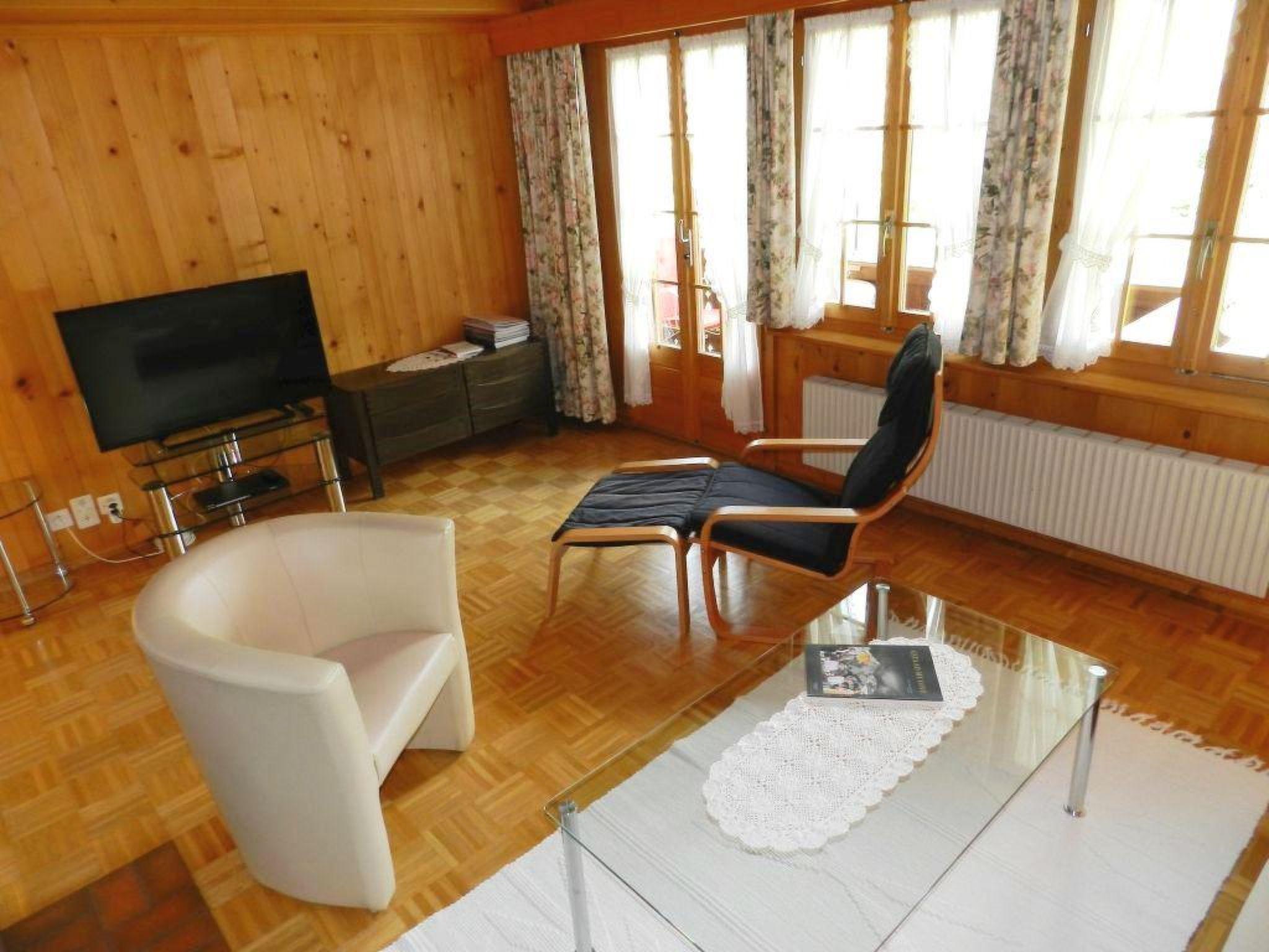 Photo 13 - 1 bedroom Apartment in Saanen