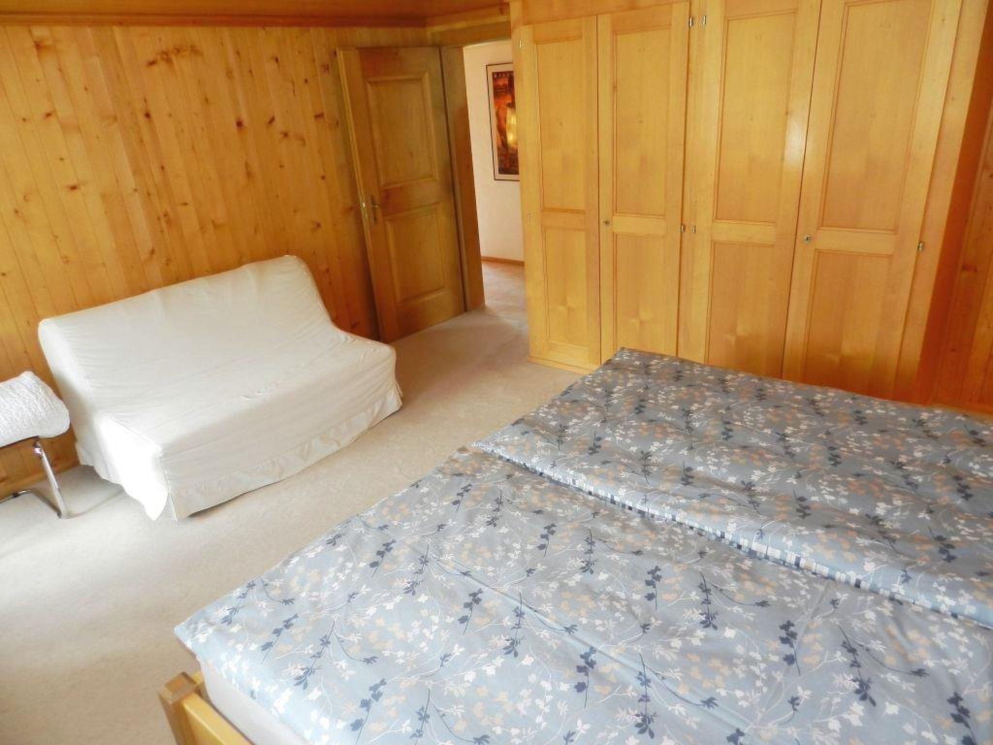Photo 21 - 1 bedroom Apartment in Saanen