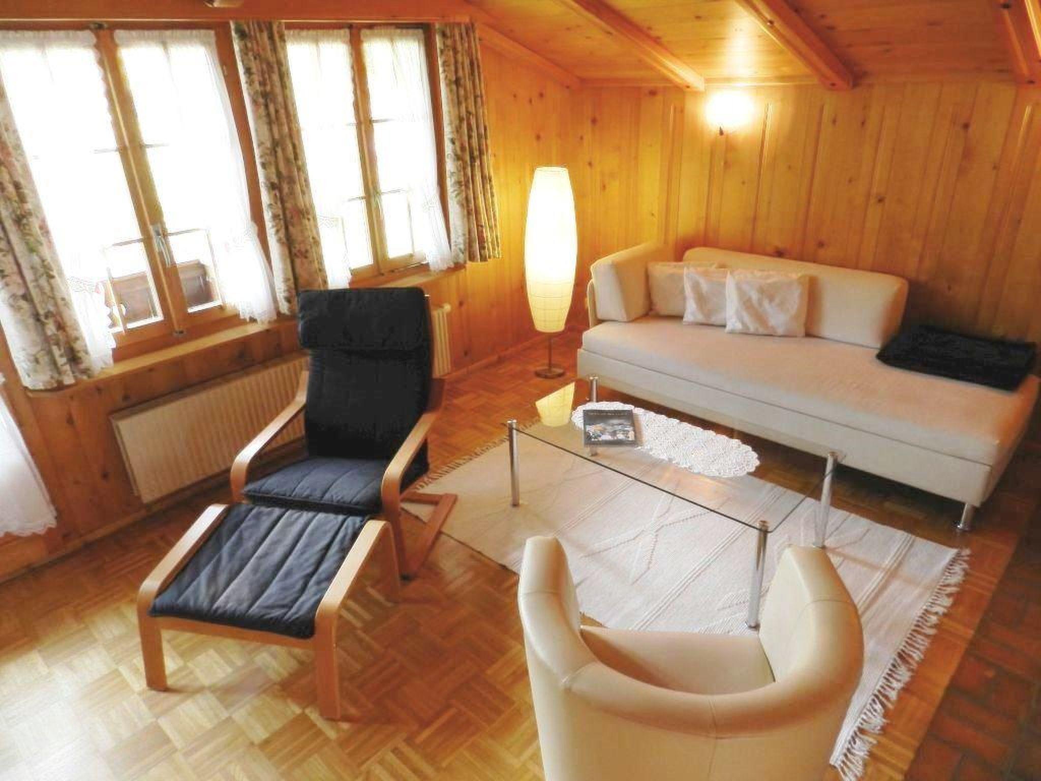 Photo 10 - 1 bedroom Apartment in Saanen