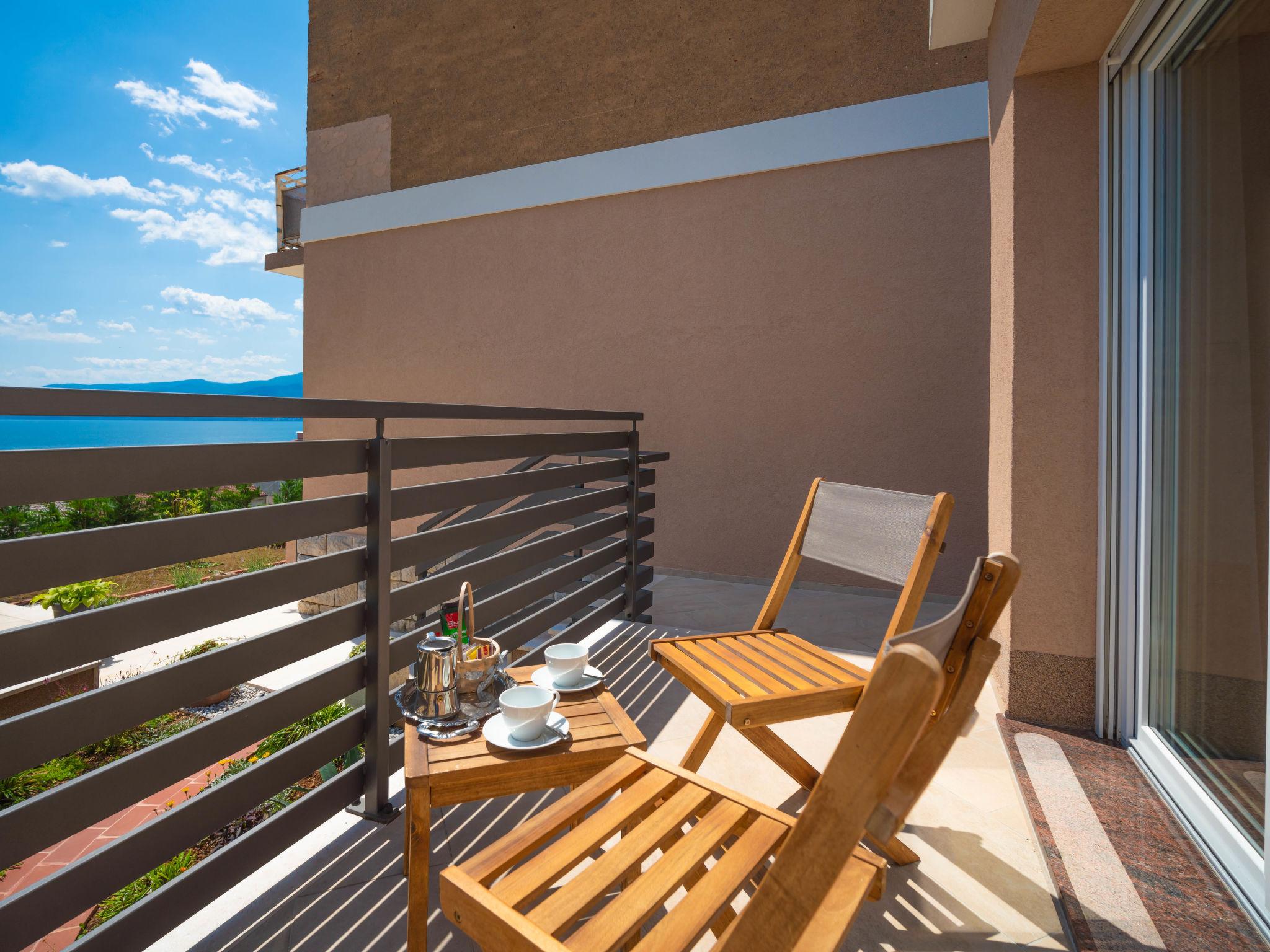 Photo 10 - Maison en Rijeka avec terrasse et vues à la mer