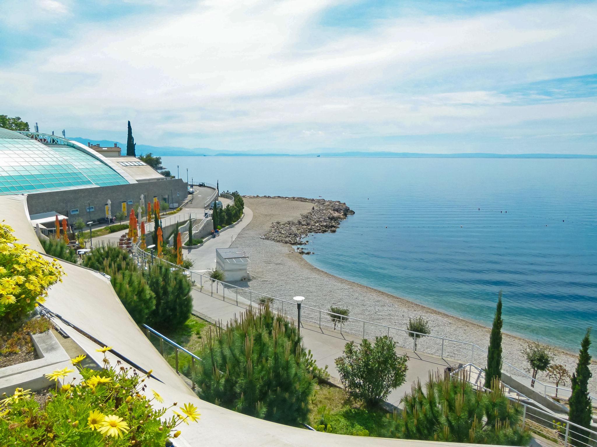 Foto 23 - Casa en Rijeka con terraza y vistas al mar