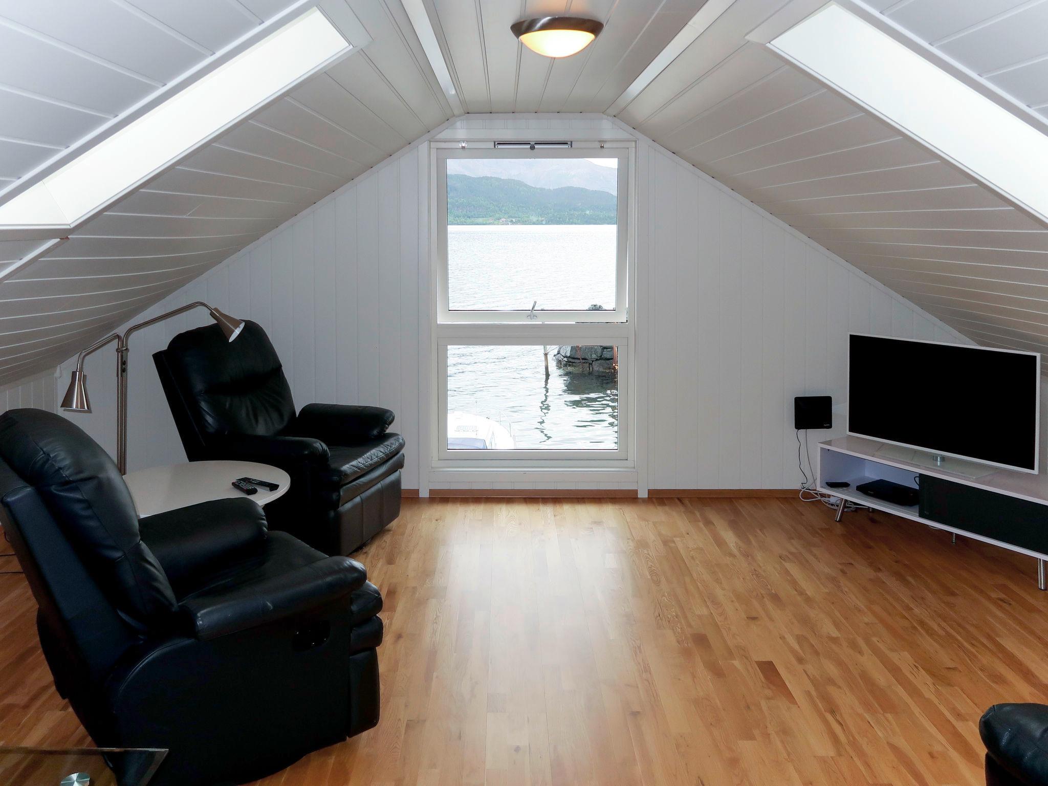Foto 3 - Haus mit 4 Schlafzimmern in Sande i Sunnfjord mit terrasse